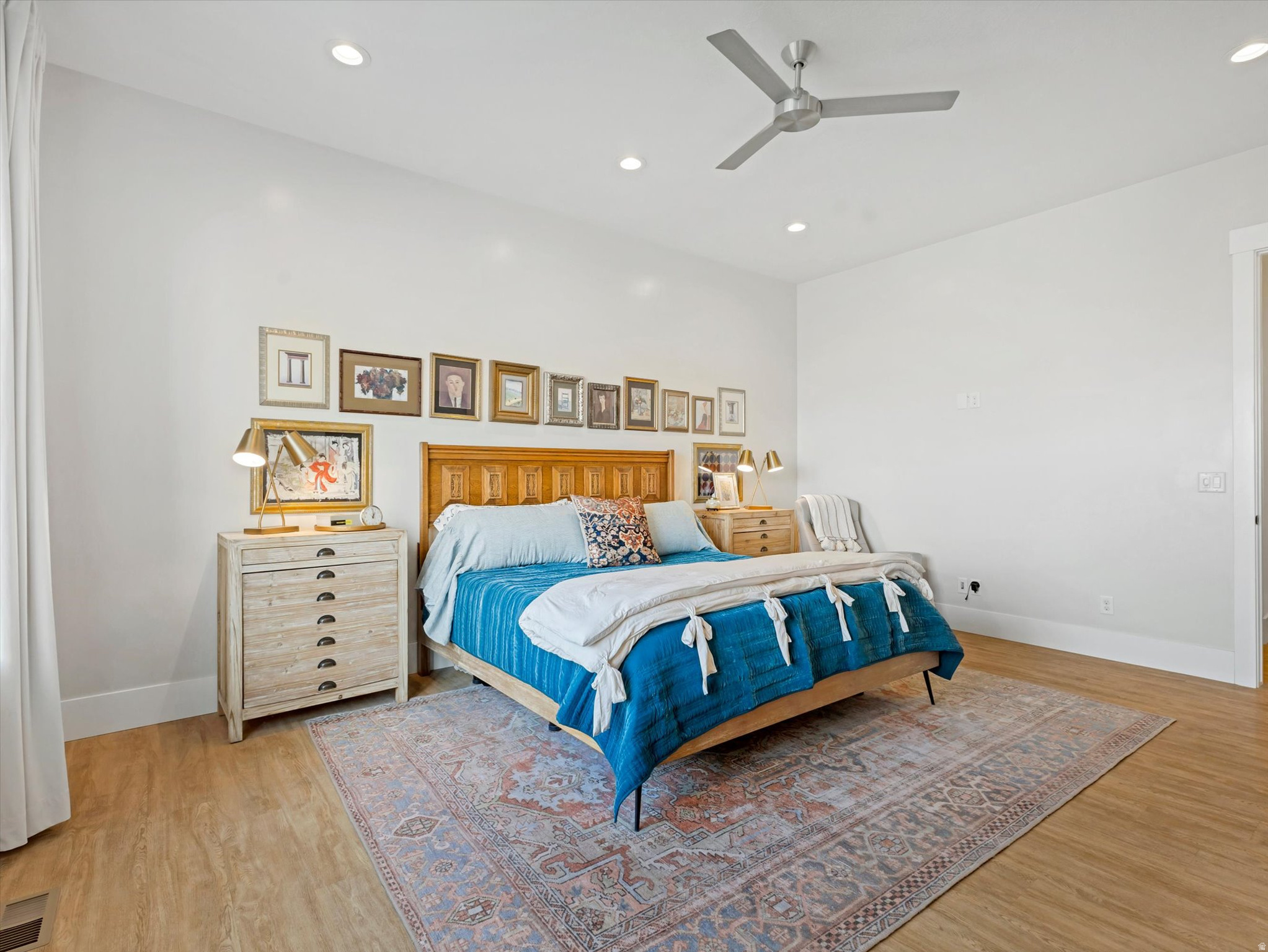 13503 S LOVERS LN