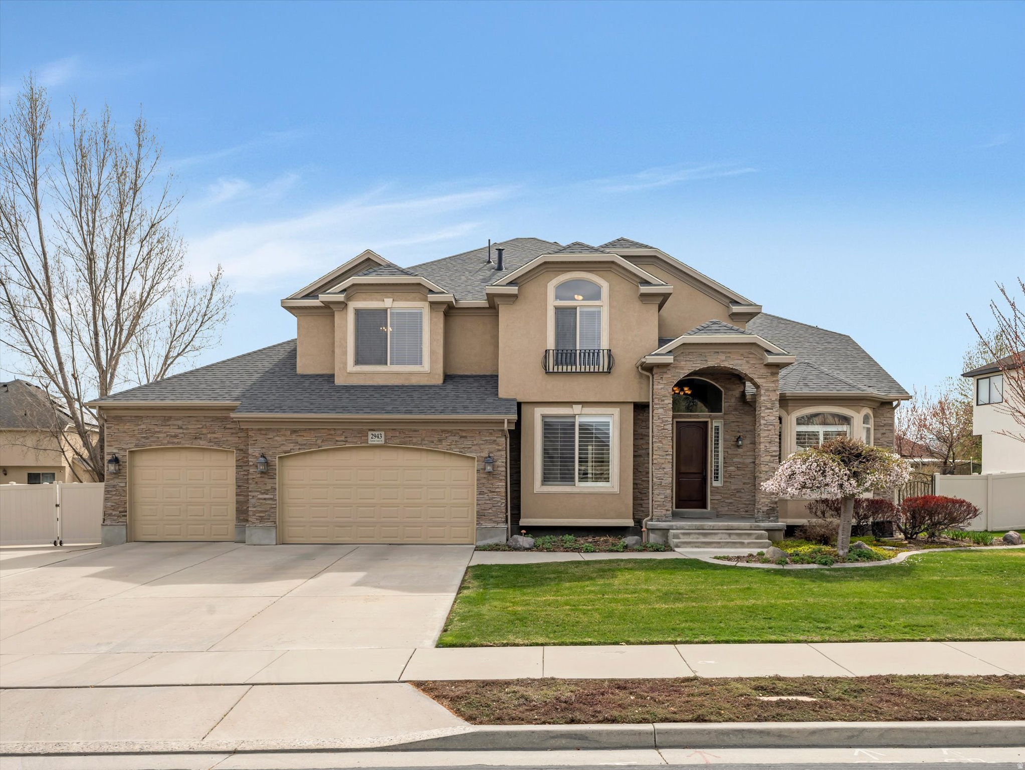 2943 W CURRENT CREEK DR