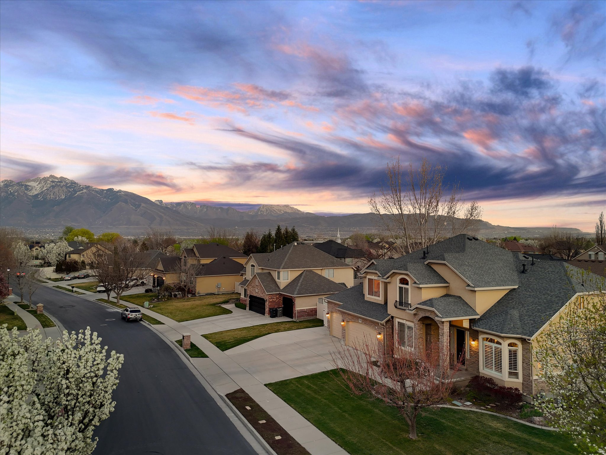 2943 W CURRENT CREEK DR