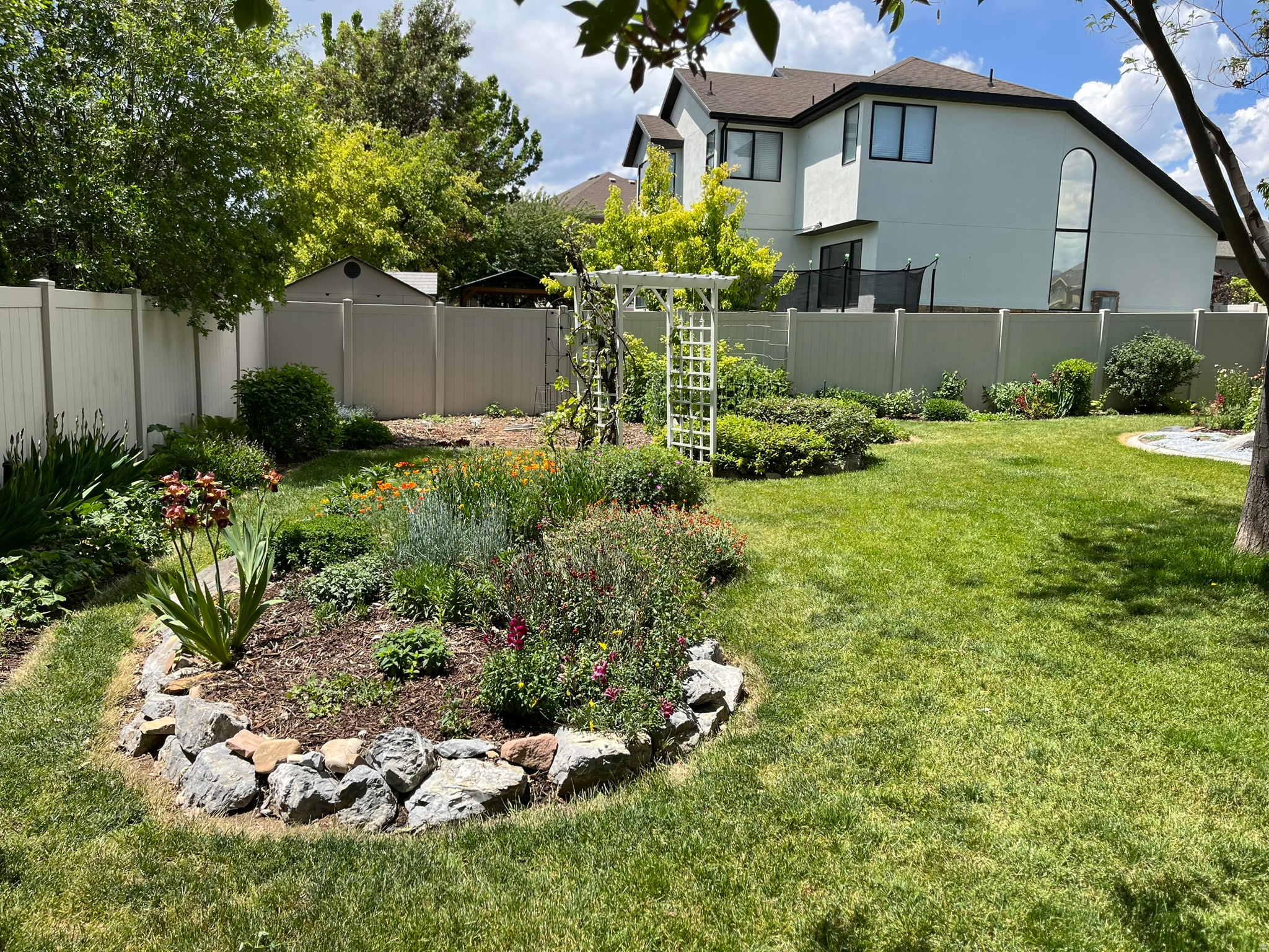 2943 W CURRENT CREEK DR