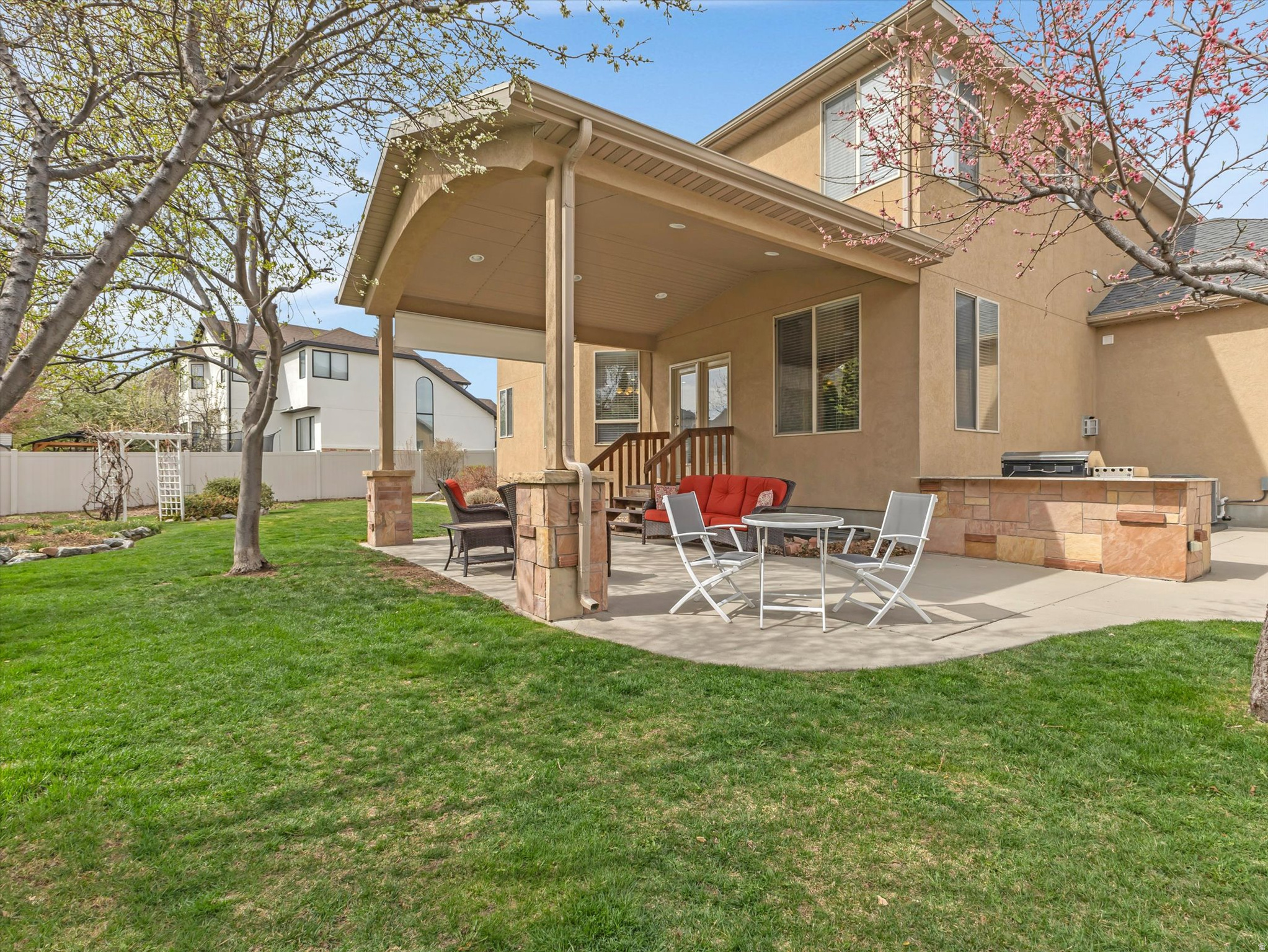 2943 W CURRENT CREEK DR