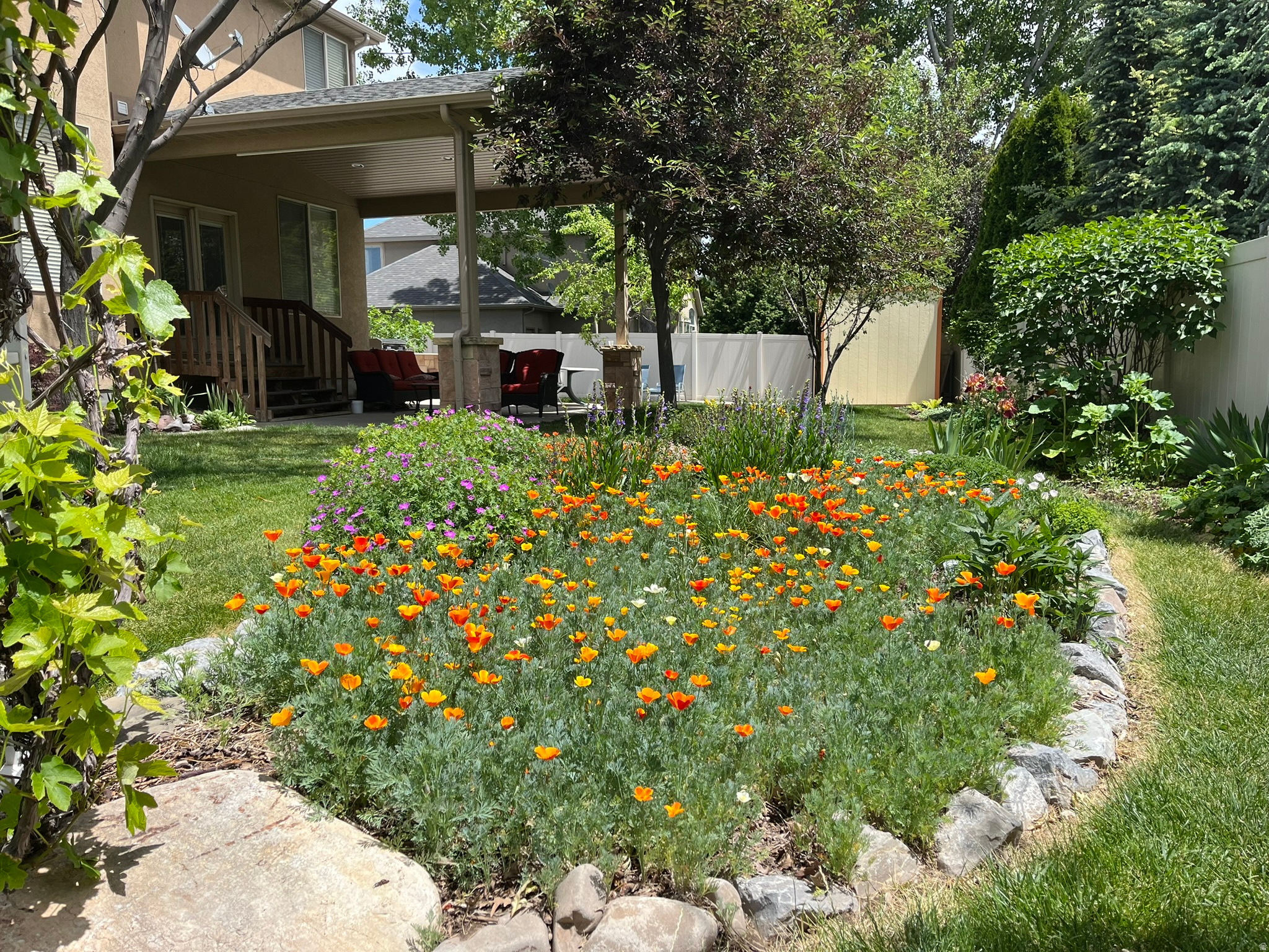 2943 W CURRENT CREEK DR