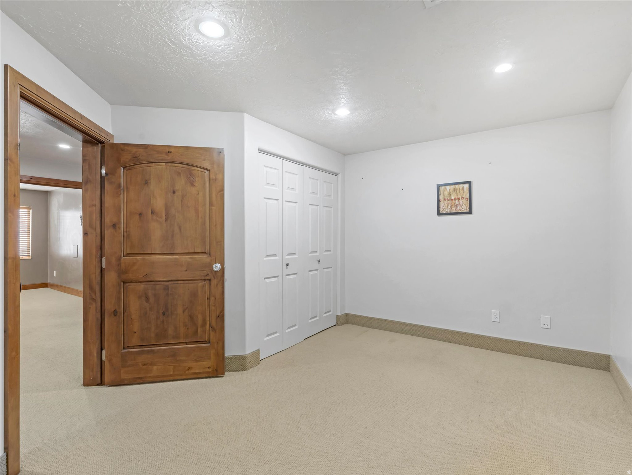 2943 W CURRENT CREEK DR