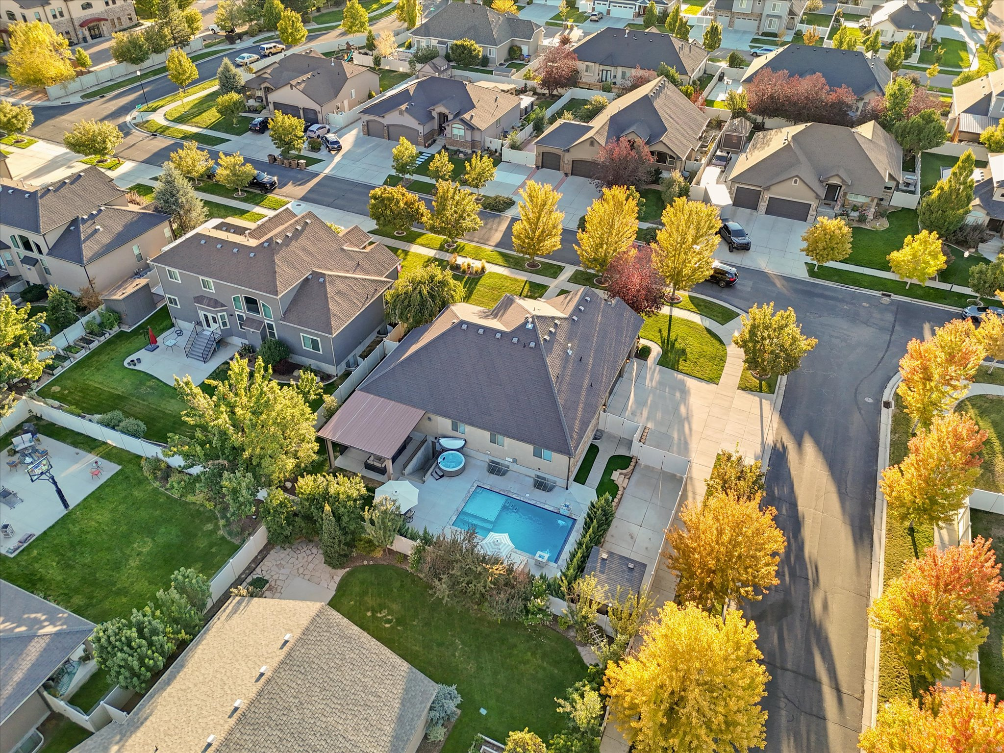 12113 S AIDEN RIDGE DR
