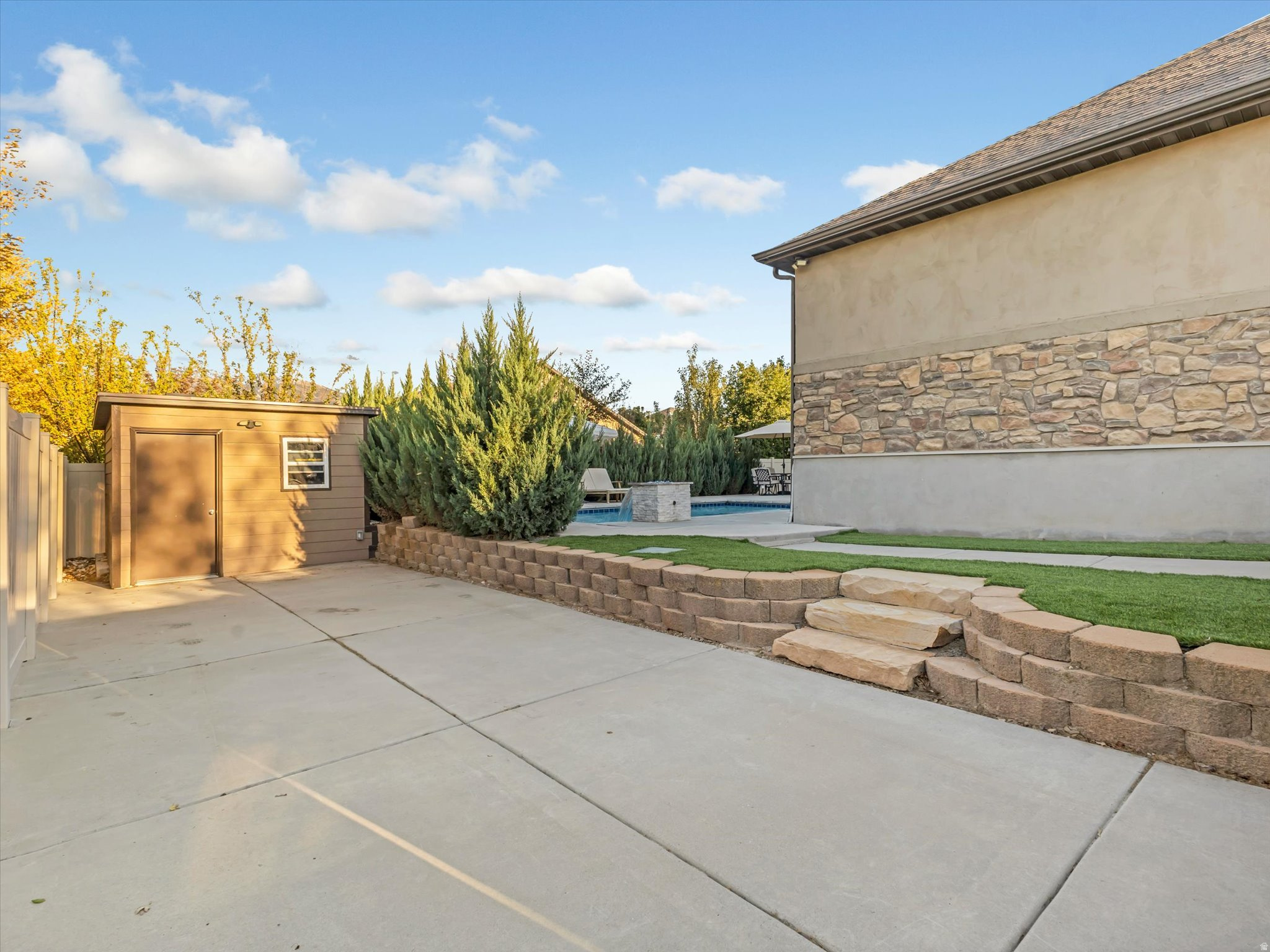 12113 S AIDEN RIDGE DR