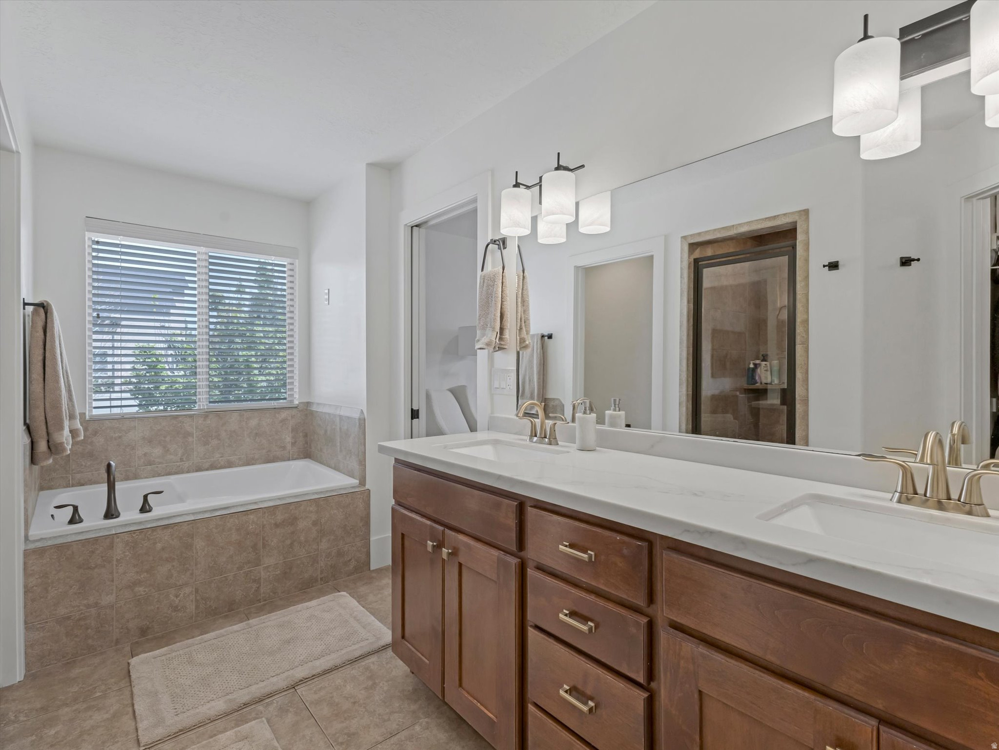 12113 S AIDEN RIDGE DR