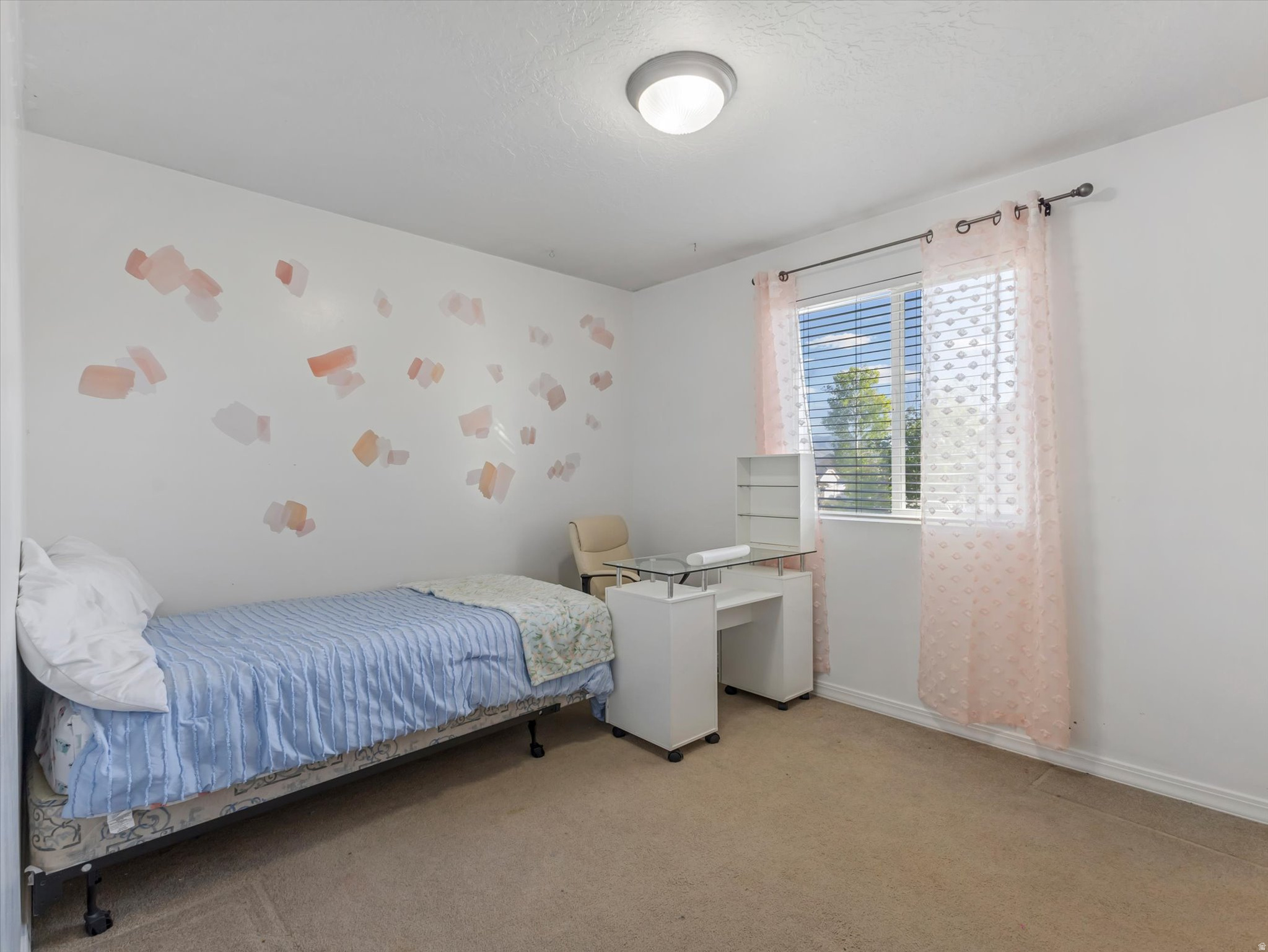 187 W BOATSMAN CIR