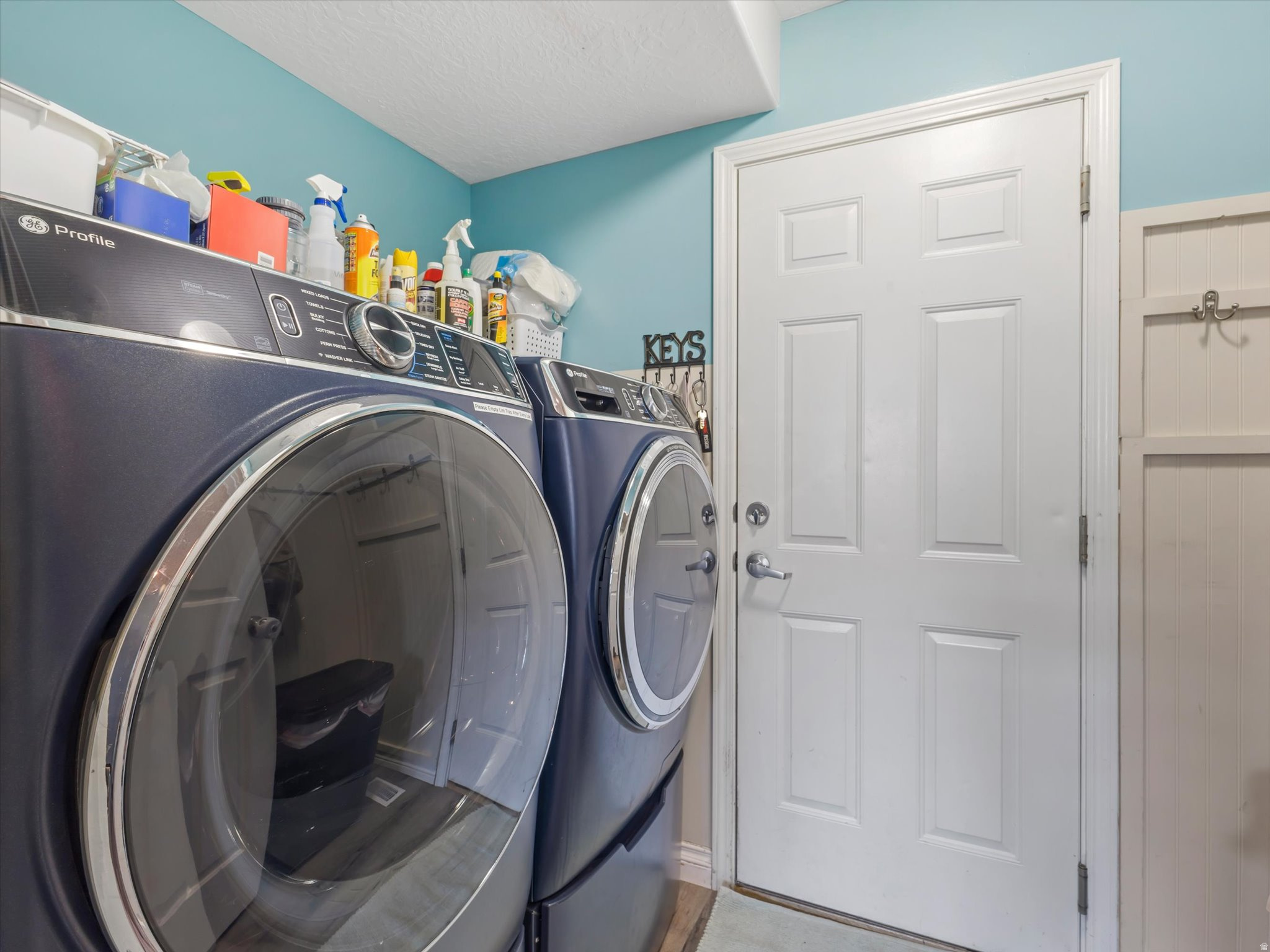 187 W BOATSMAN CIR