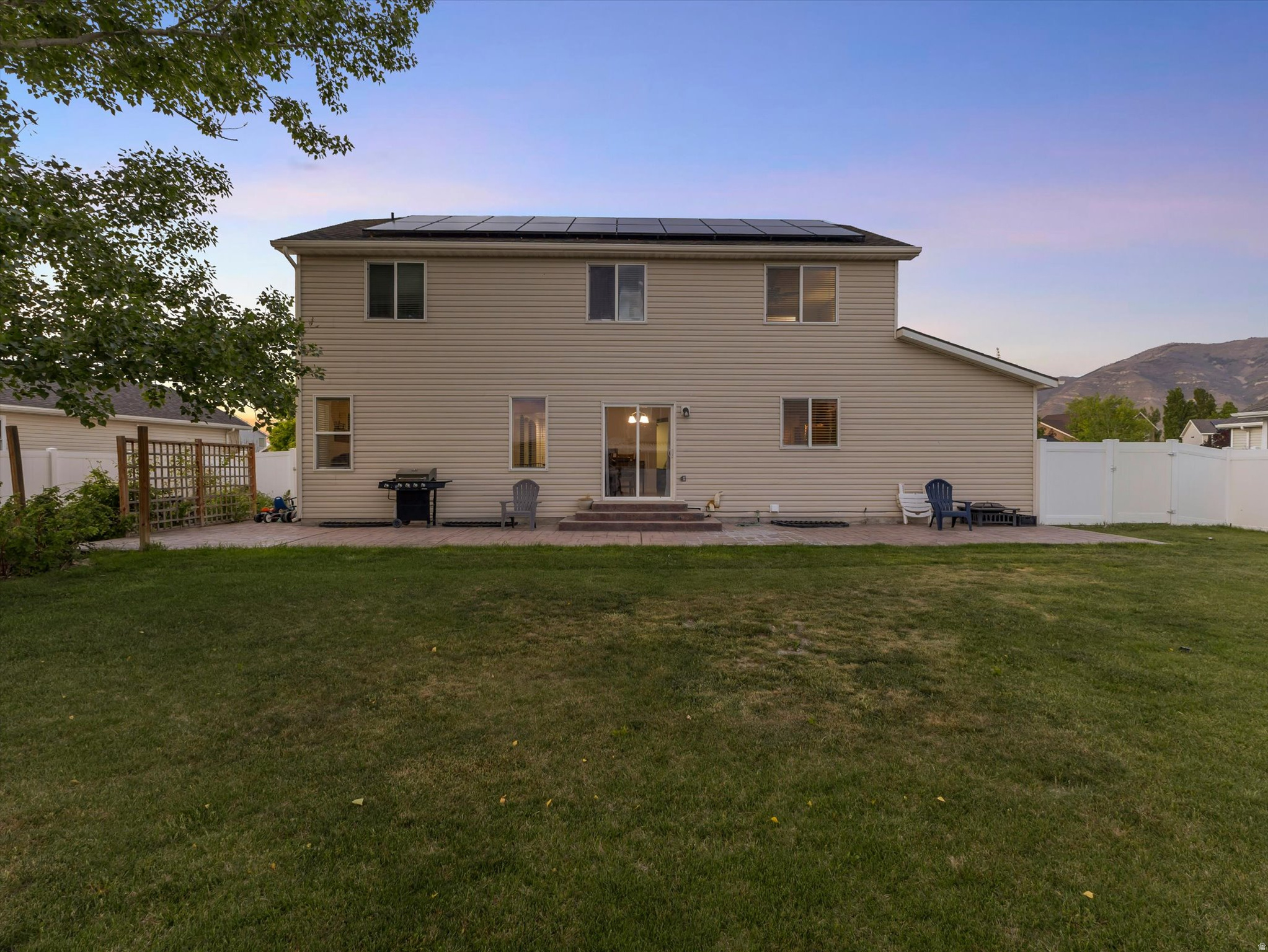 187 W BOATSMAN CIR