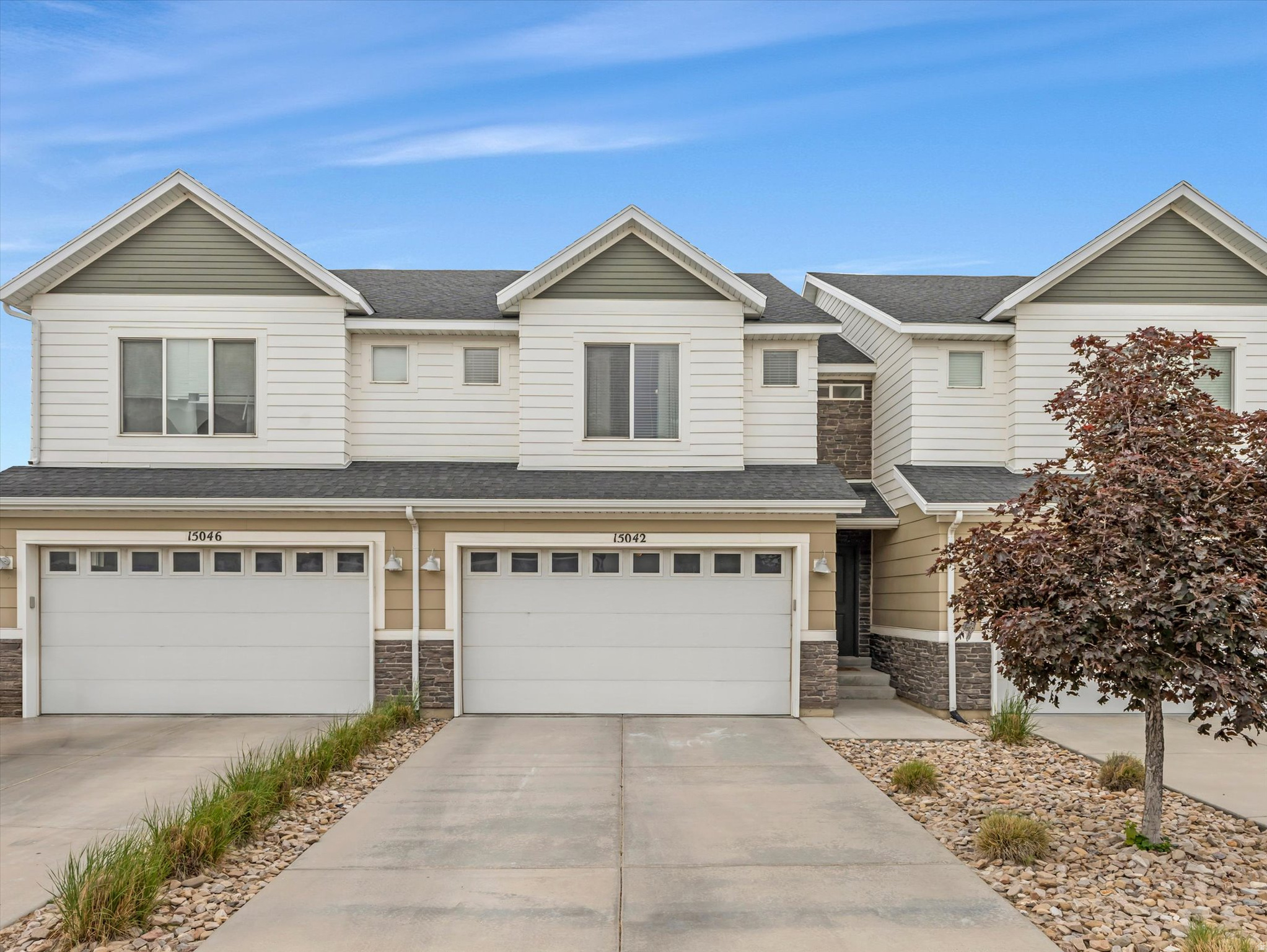 15042 S GALLANT DR