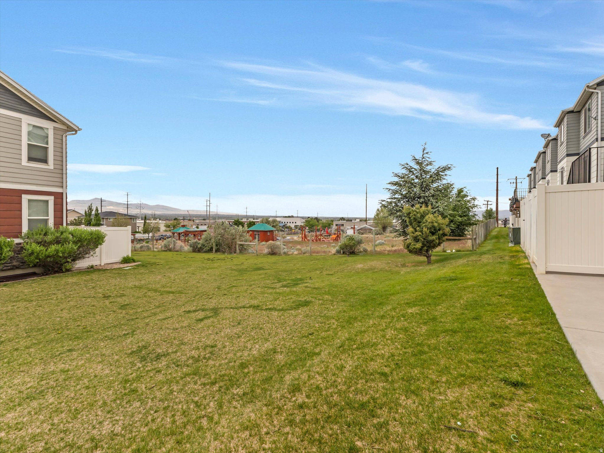 15042 S GALLANT DR