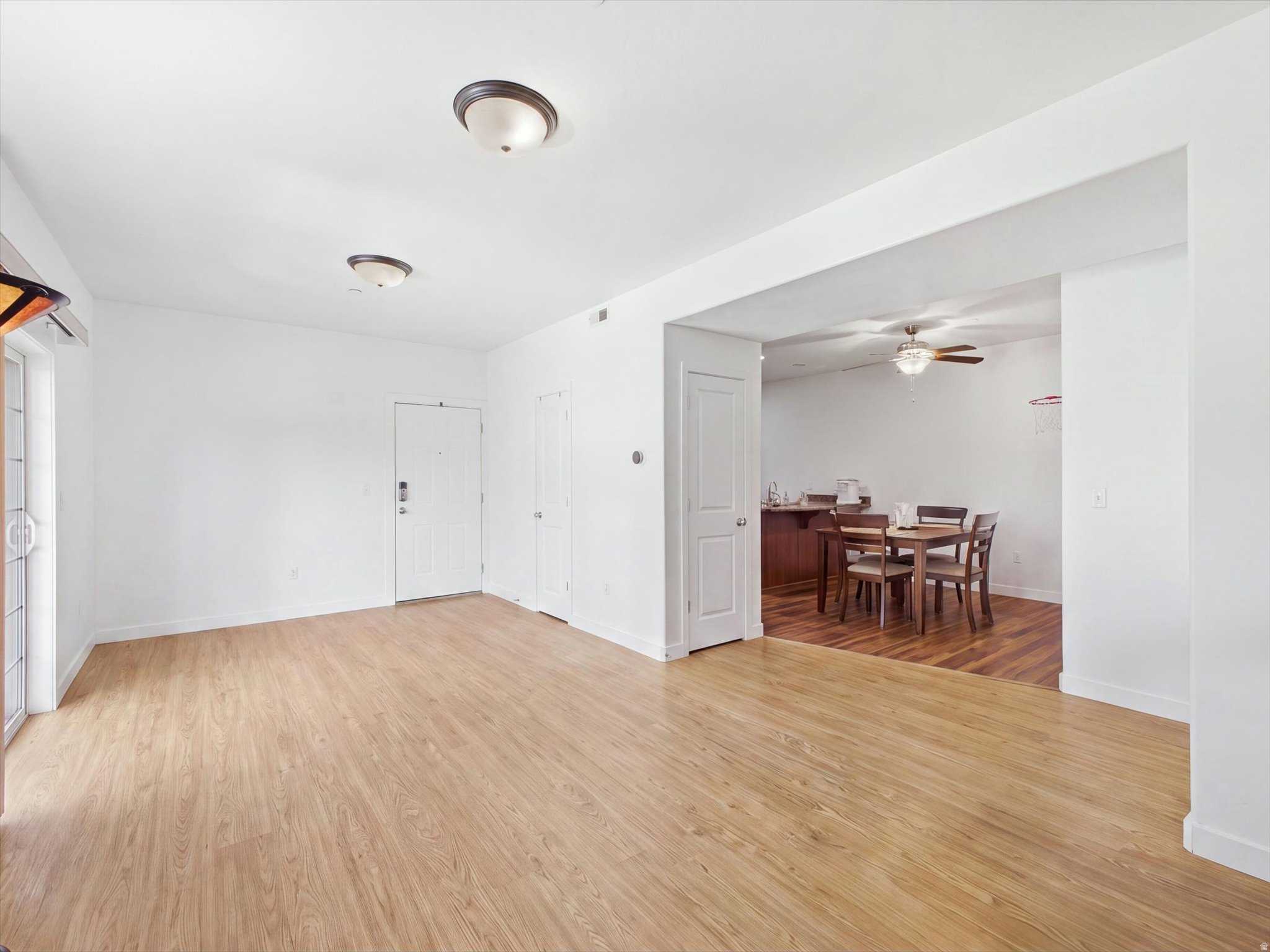 190 E BELMONT AVE #9
