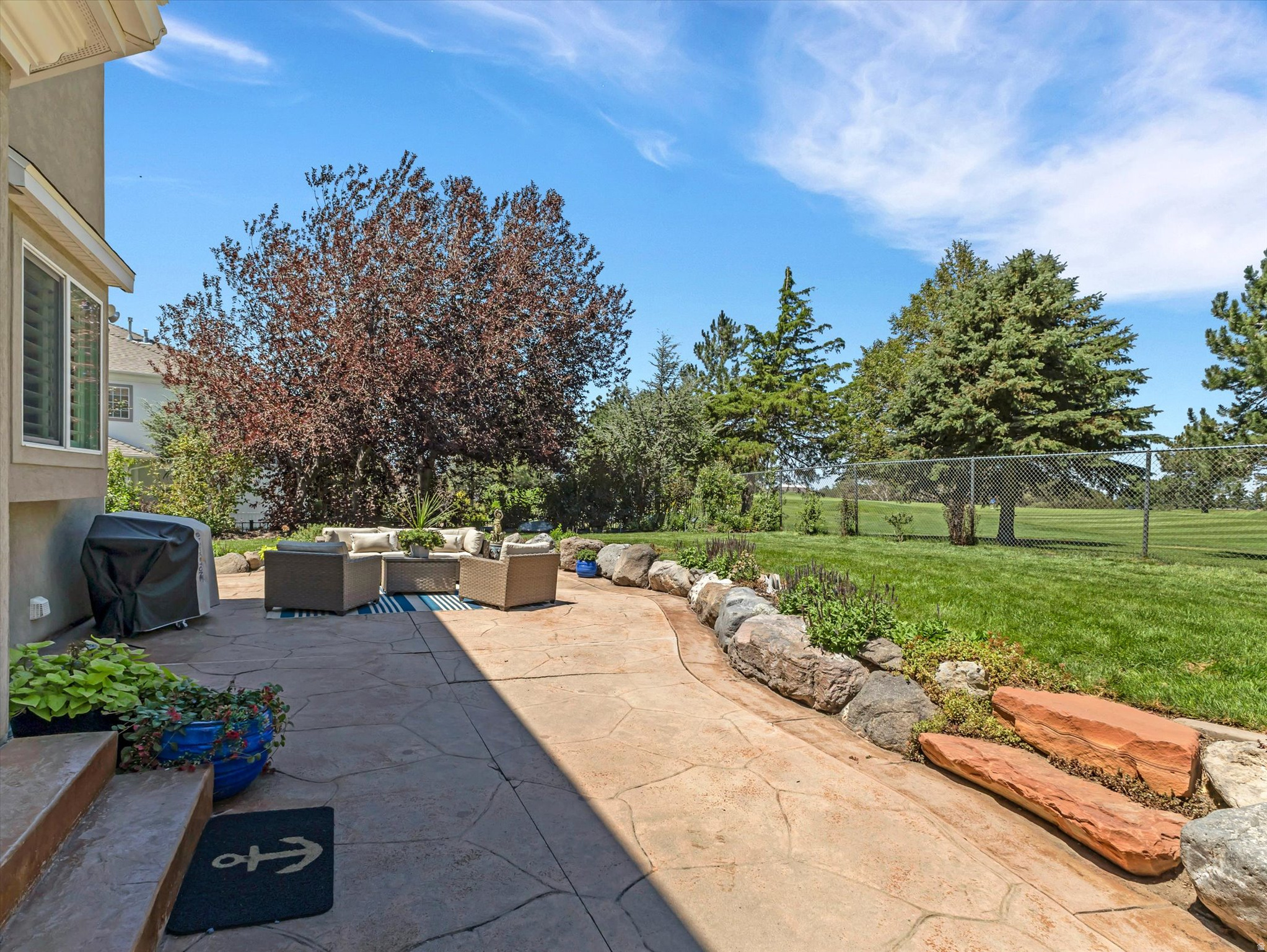 2185 E CATANIA DR