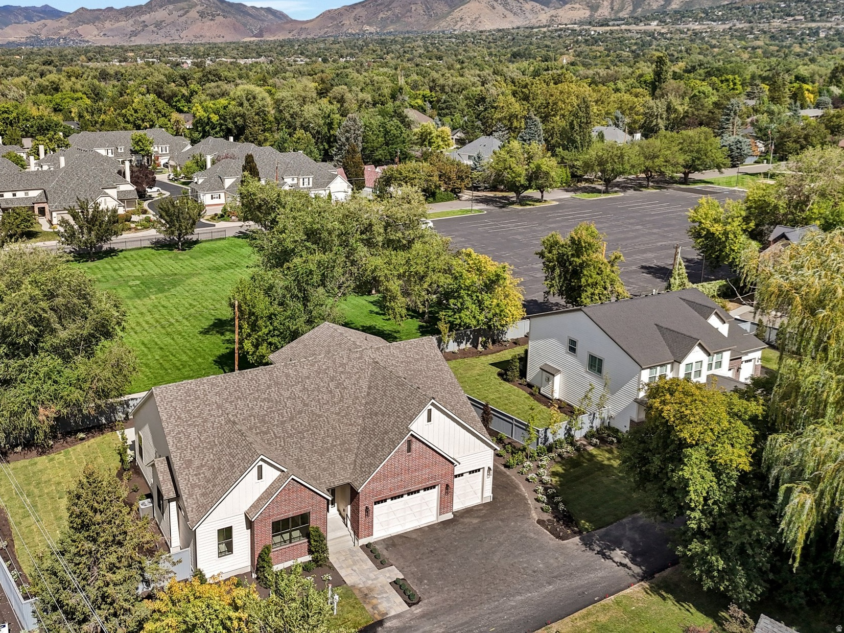1987 E WALKER MEADOWS CIR