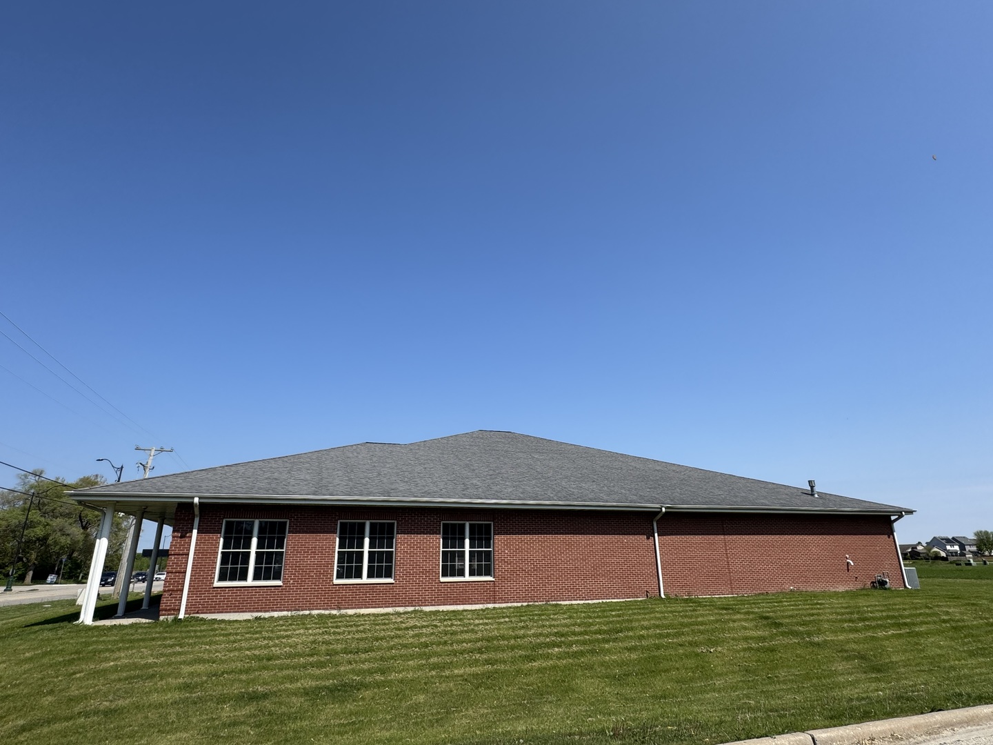 2525 E Division Street