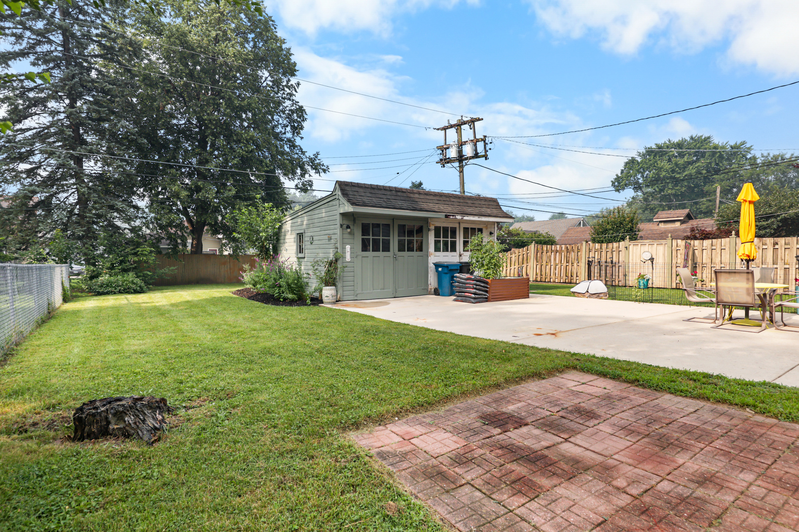 731 E Benton Street
