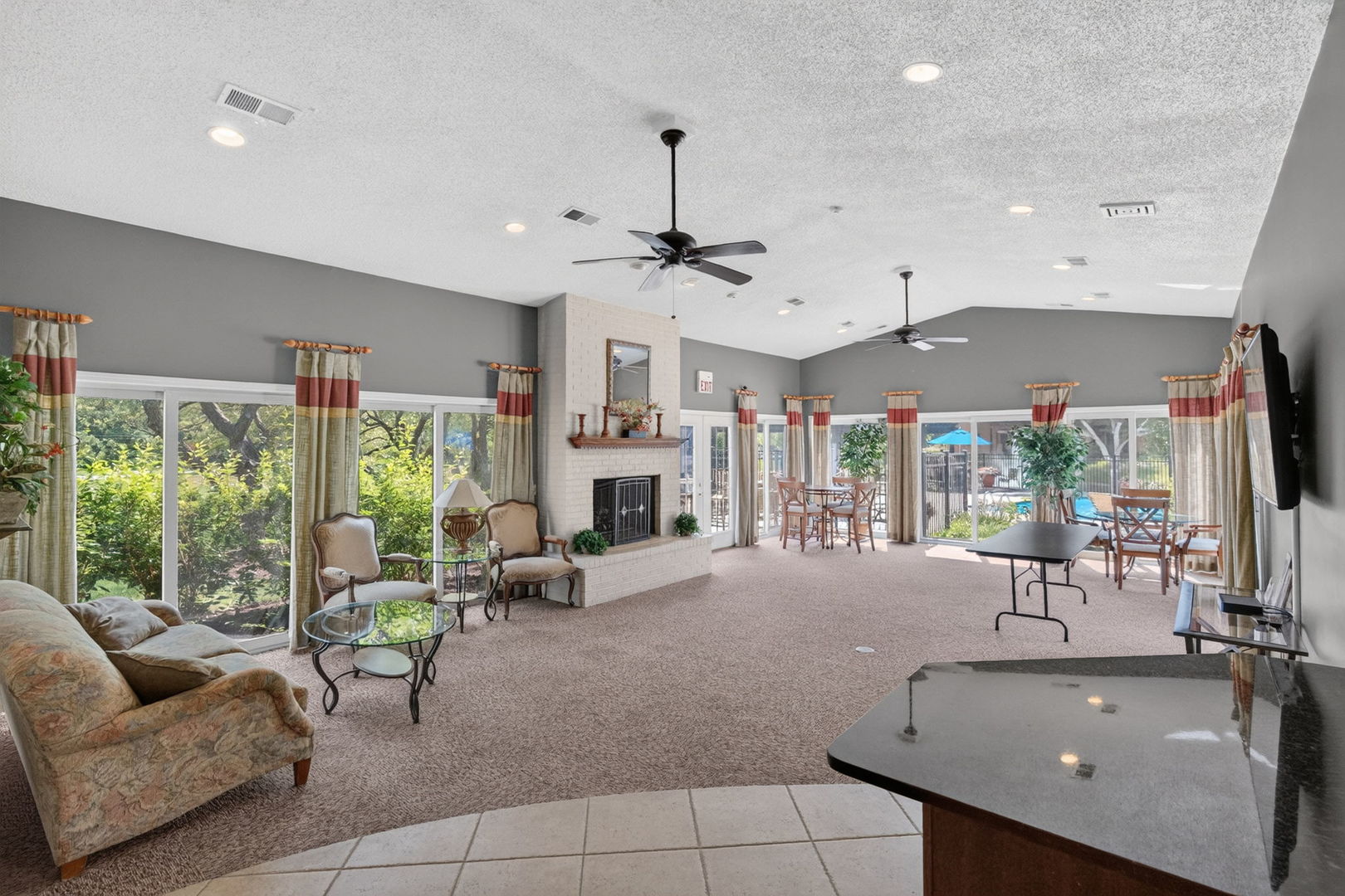 1531 Raymond Drive Unit: 101