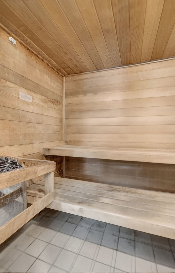 1531 Raymond Drive Unit: 101