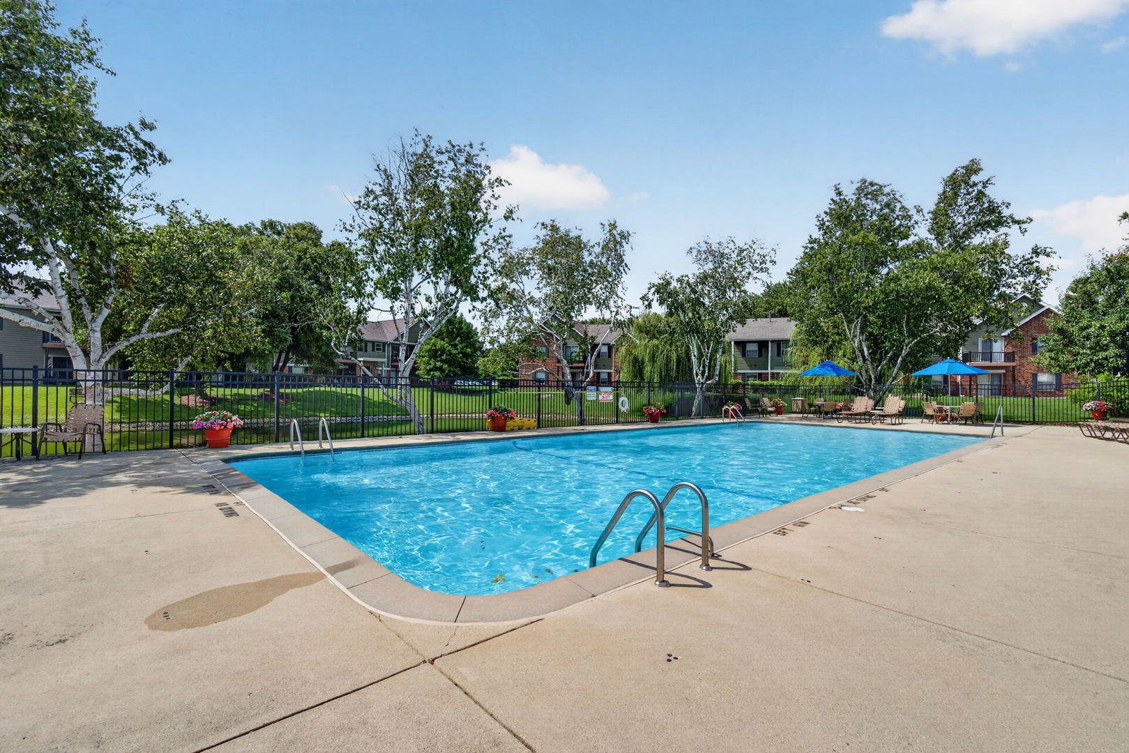 1531 Raymond Drive Unit: 101