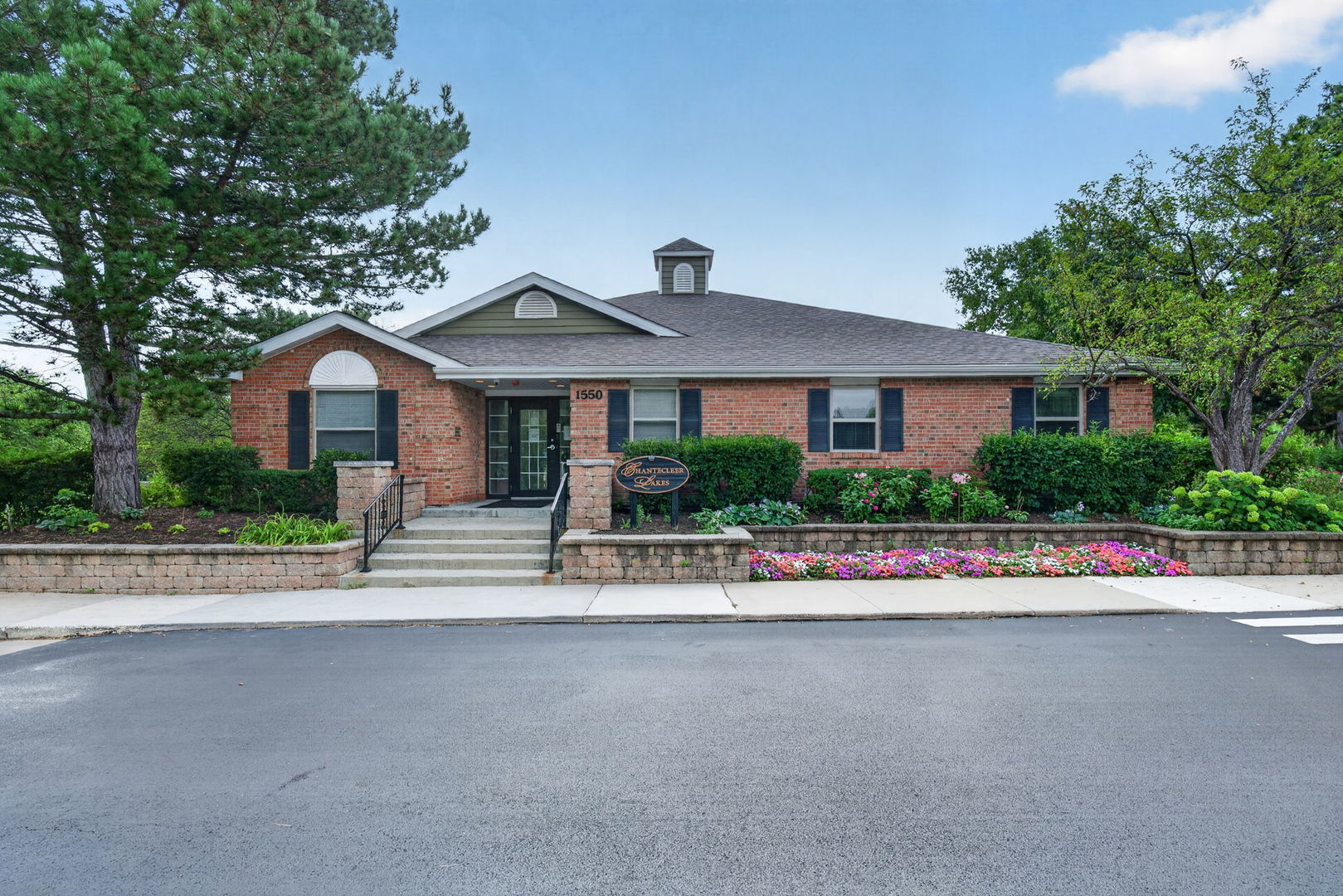 1531 Raymond Drive Unit: 101