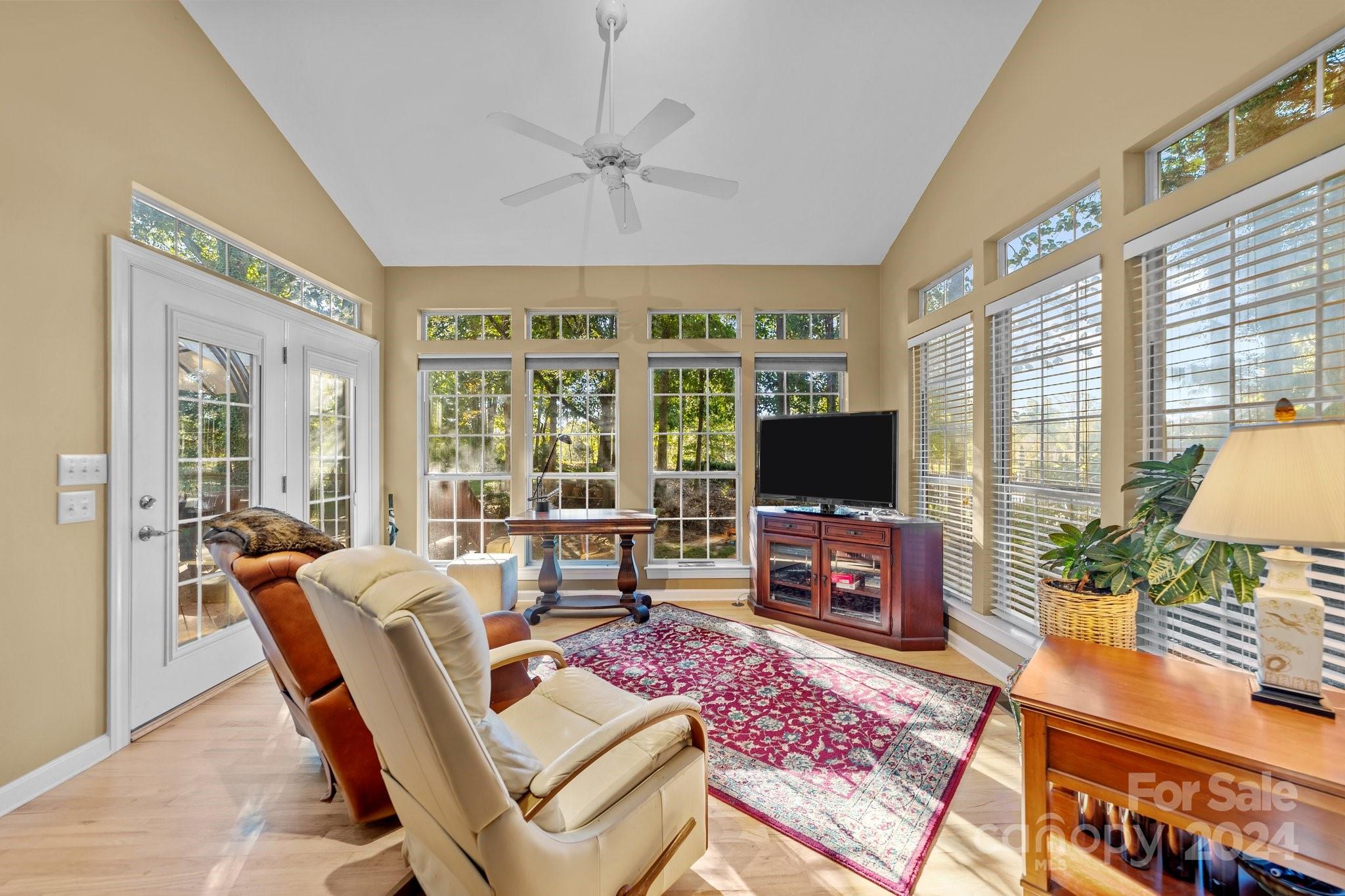 901 Muirfield Drive