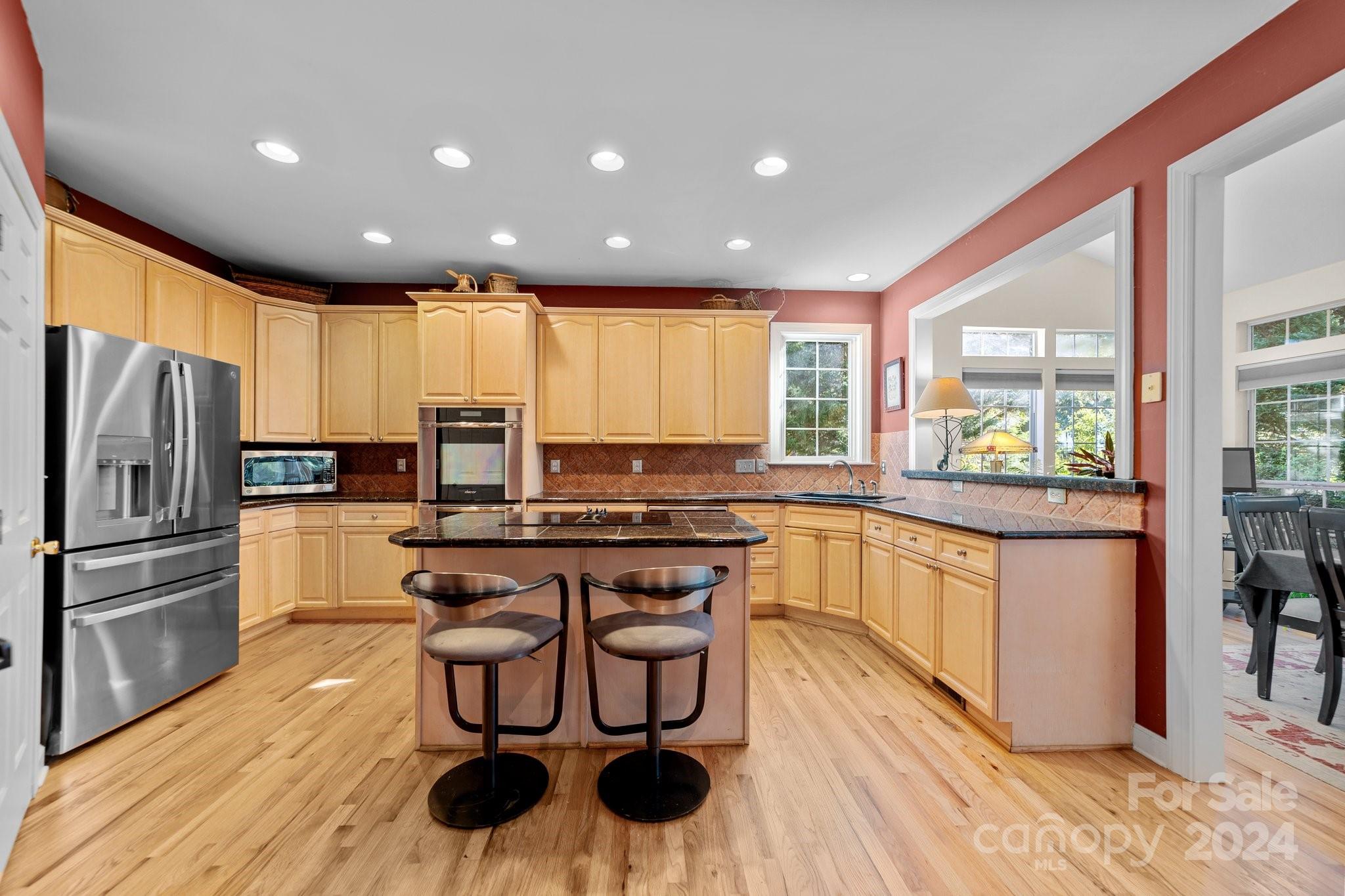 901 Muirfield Drive