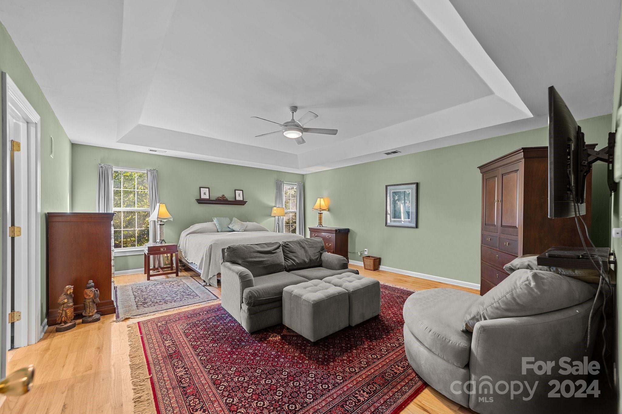 901 Muirfield Drive