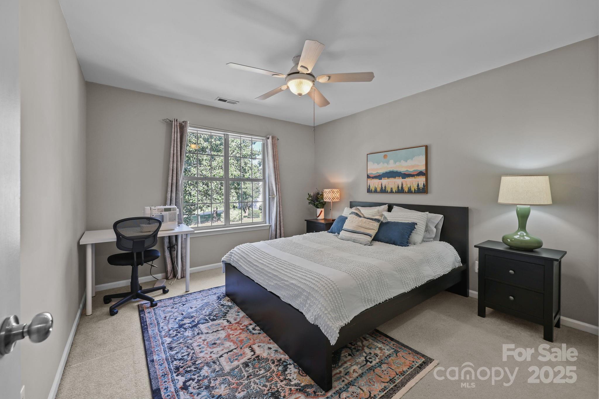 597 NW Gatsby Place NW