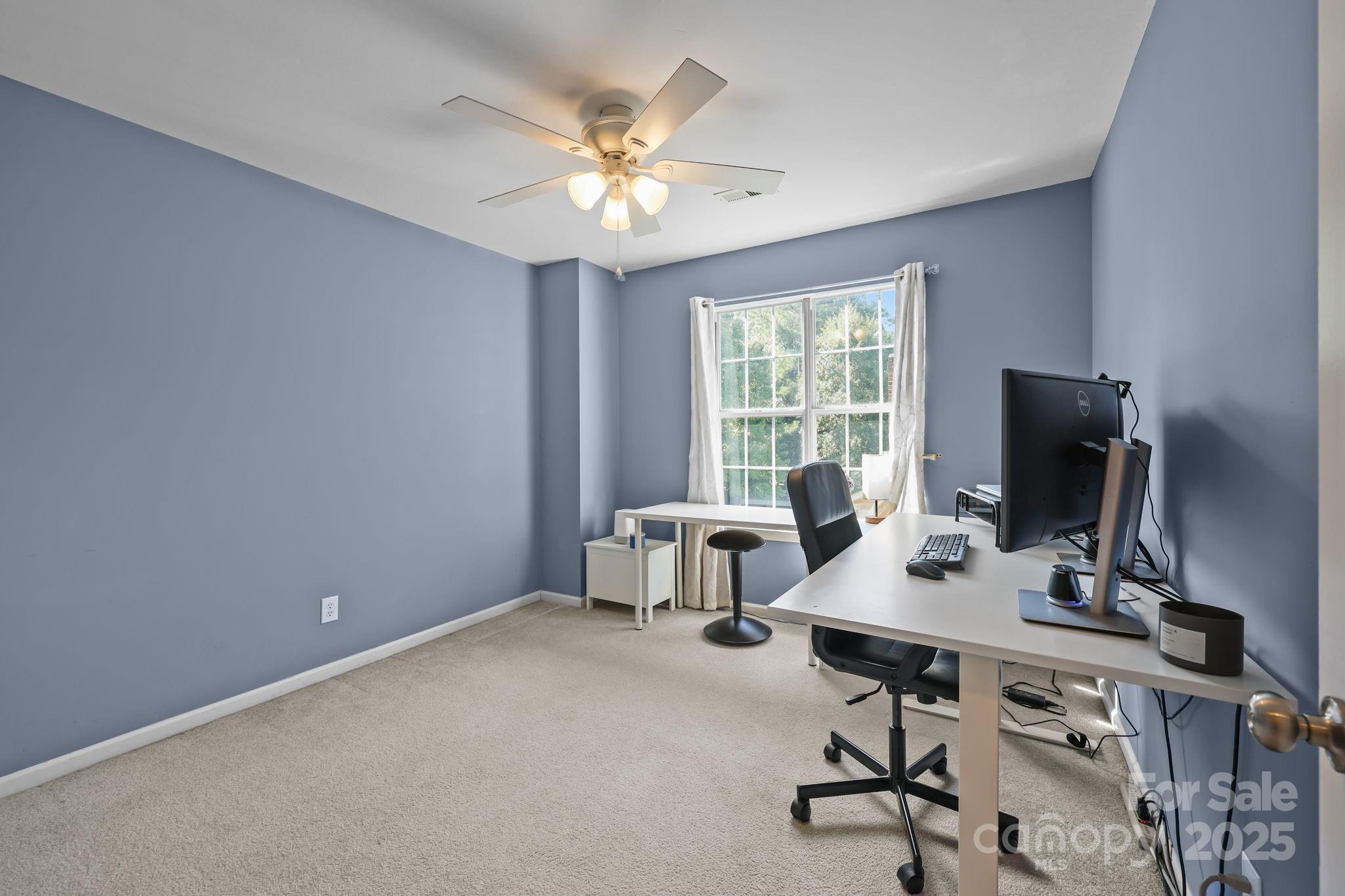 597 NW Gatsby Place NW