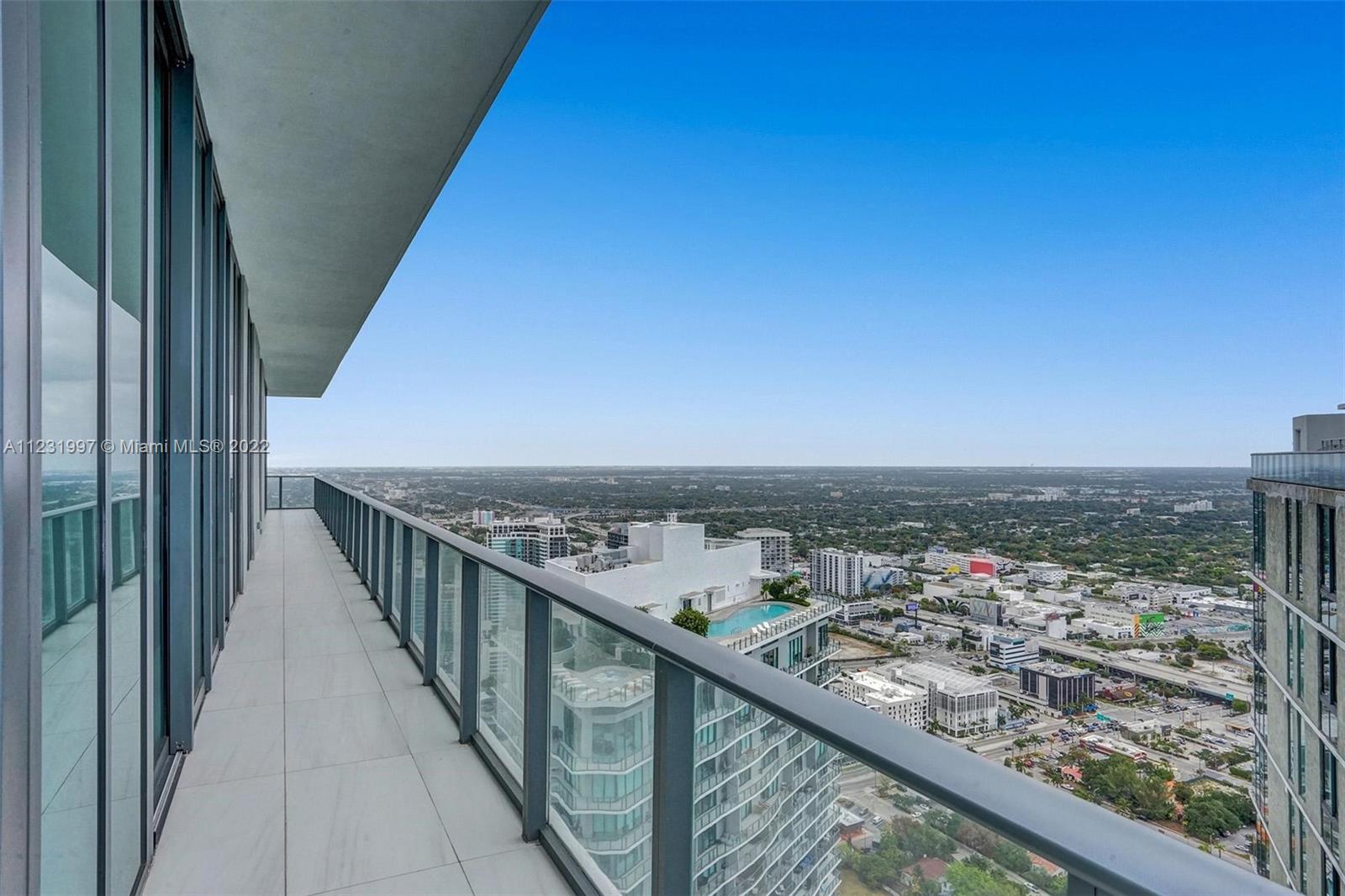 480 NE 31st St Unit: PH5004