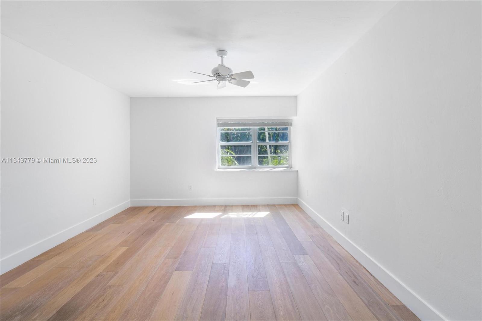 166 Harbor Dr Unit: 1A