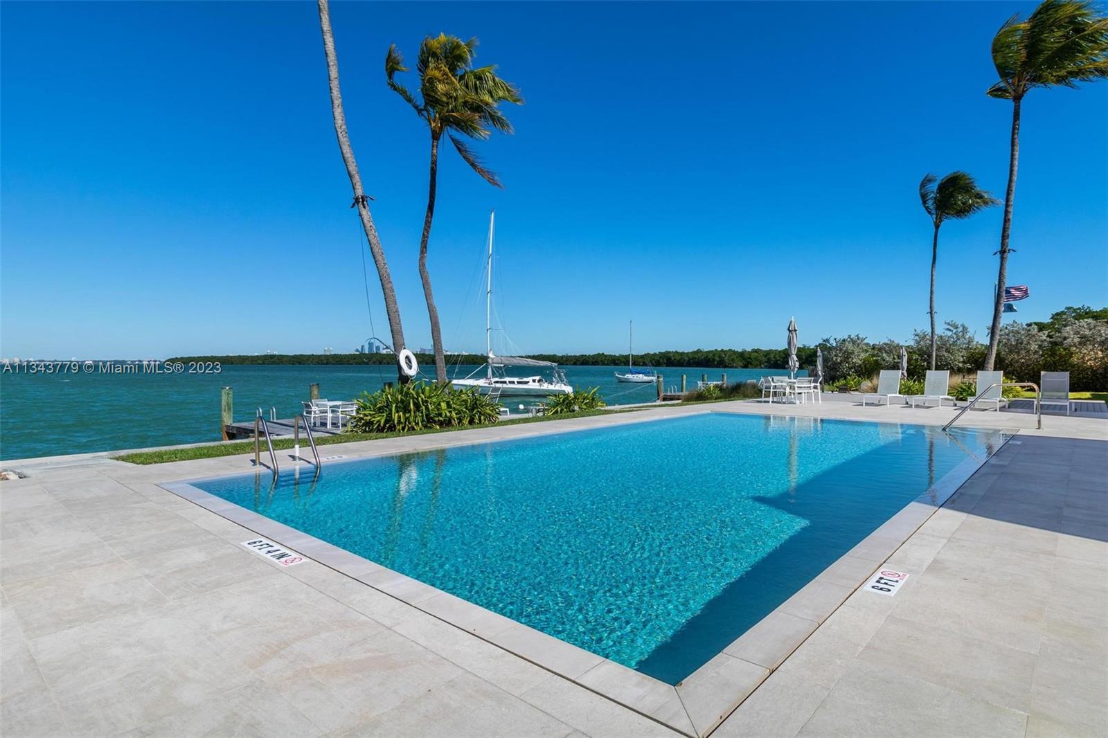 166 Harbor Dr Unit: 1A