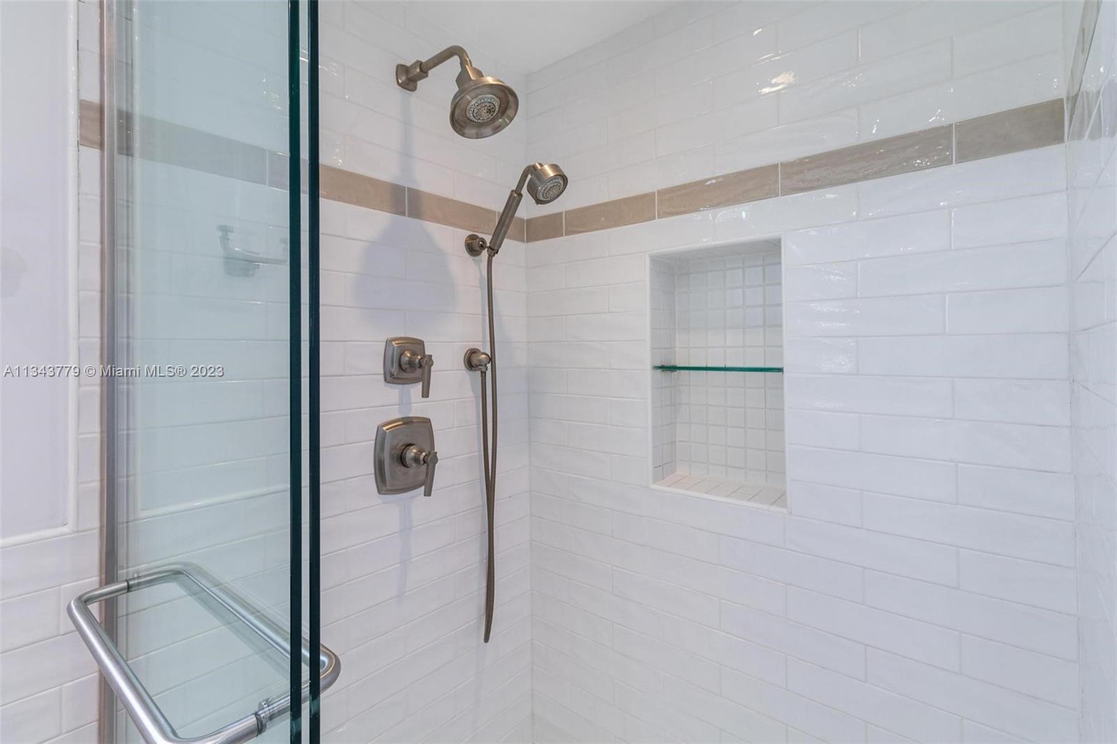 166 Harbor Dr Unit: 1A