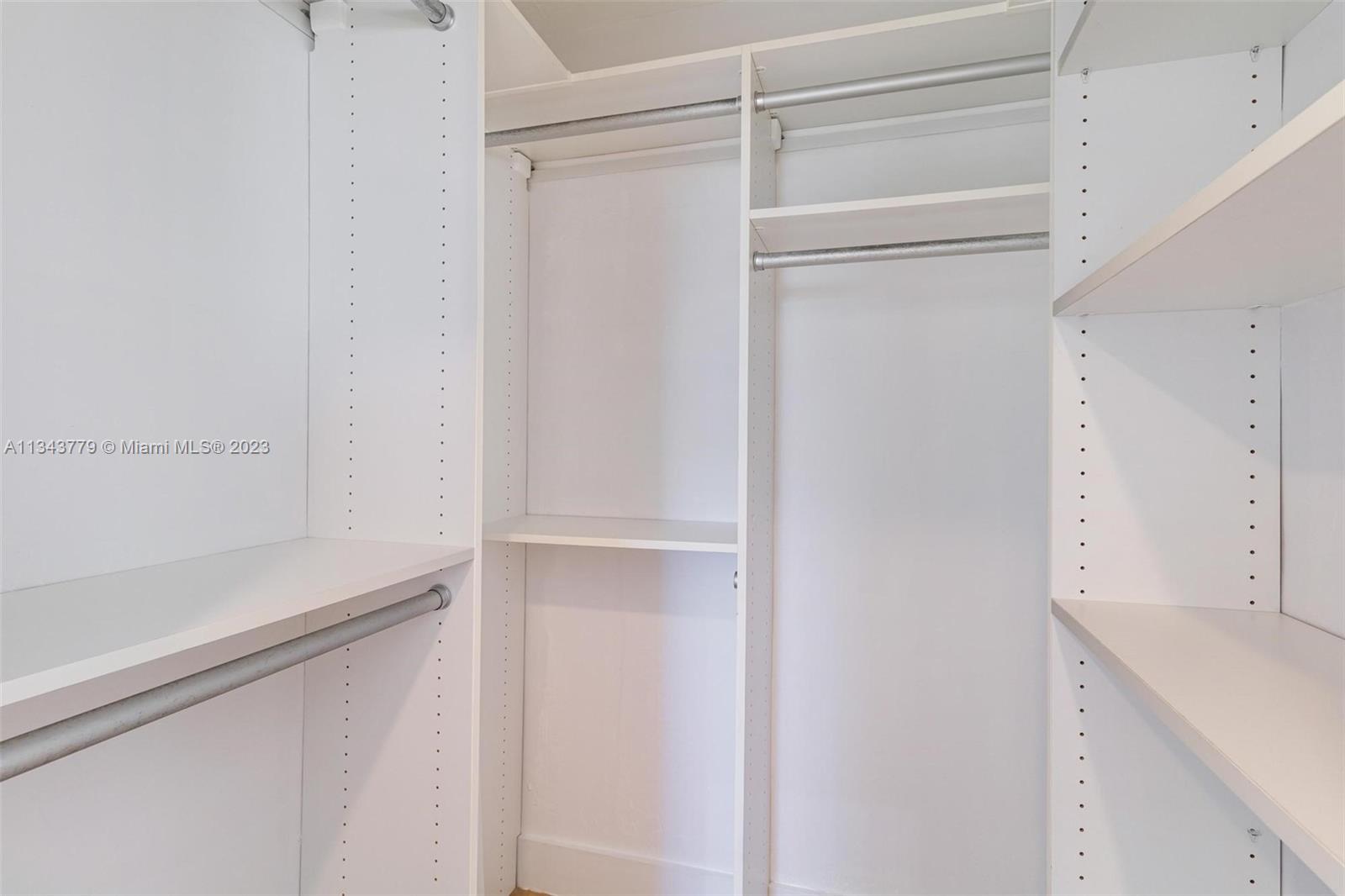 166 Harbor Dr Unit: 1A