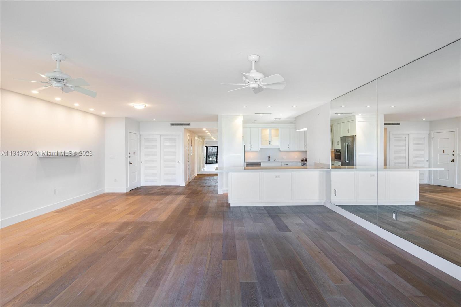 166 Harbor Dr Unit: 1A