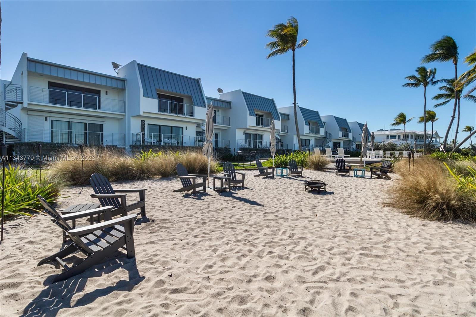 166 Harbor Dr Unit: 1A