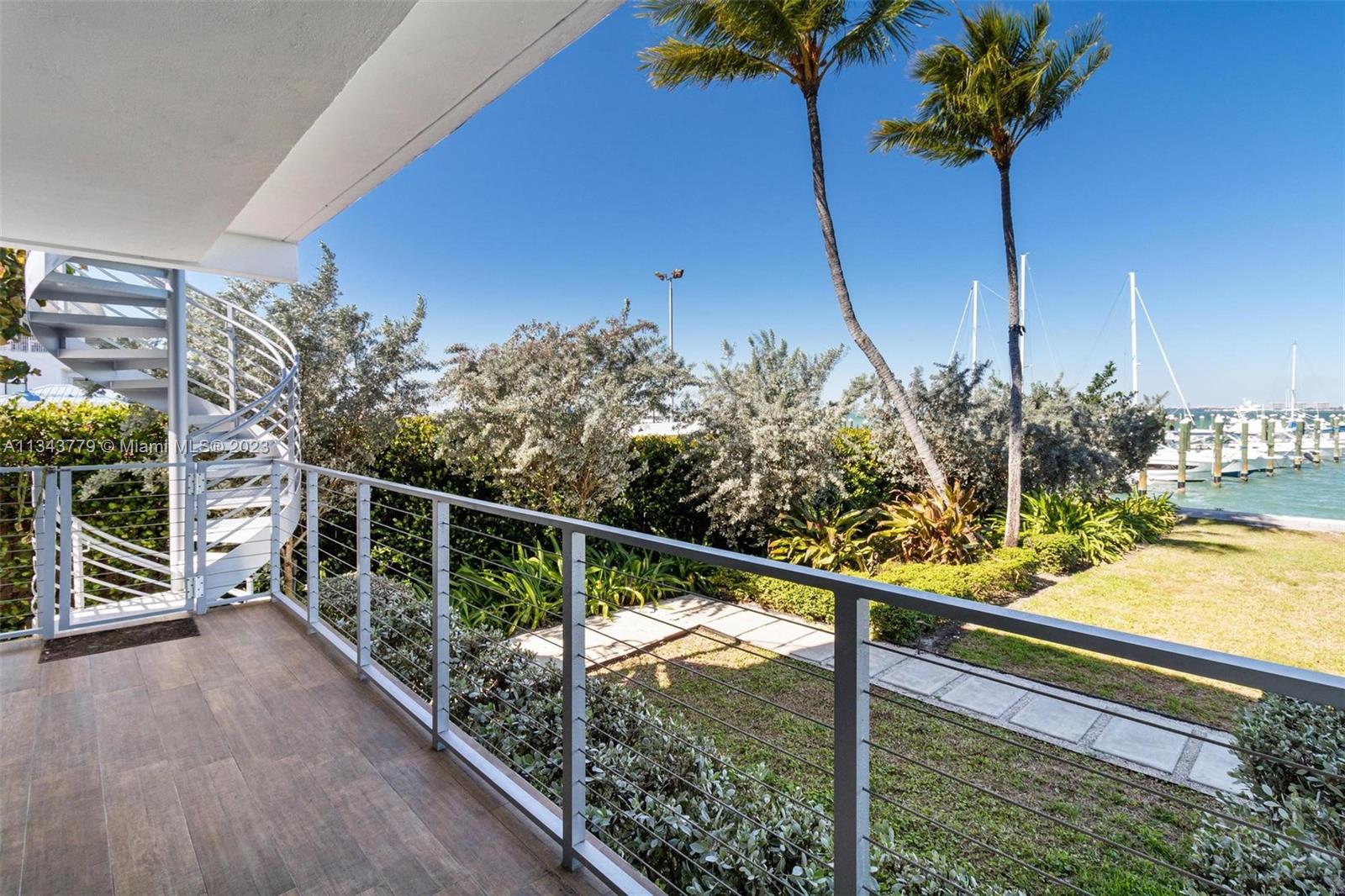 166 Harbor Dr Unit: 1A