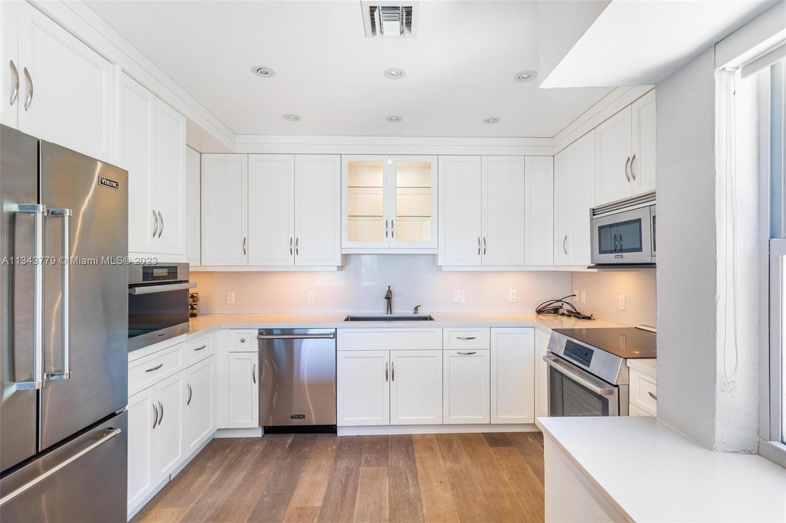 166 Harbor Dr Unit: 1A