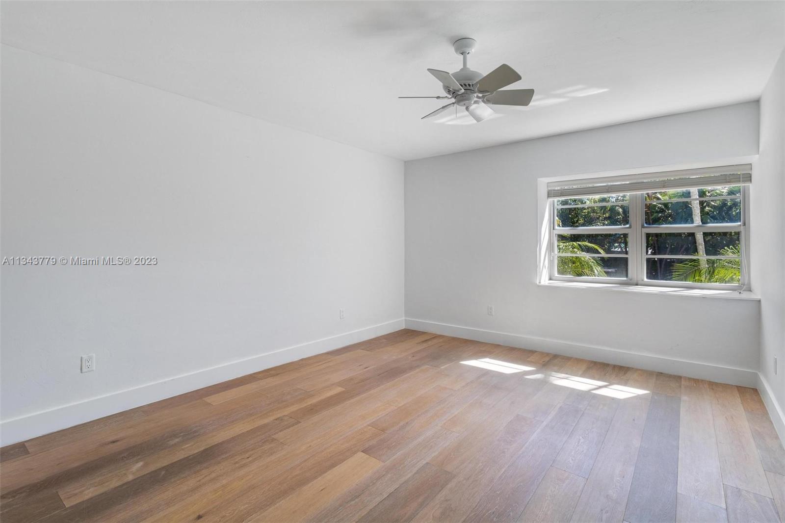 166 Harbor Dr Unit: 1A
