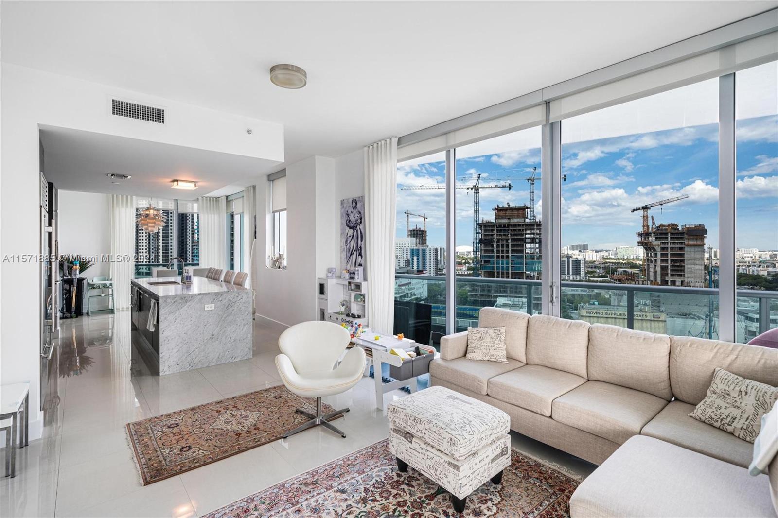 900 Biscayne Blvd # 2212