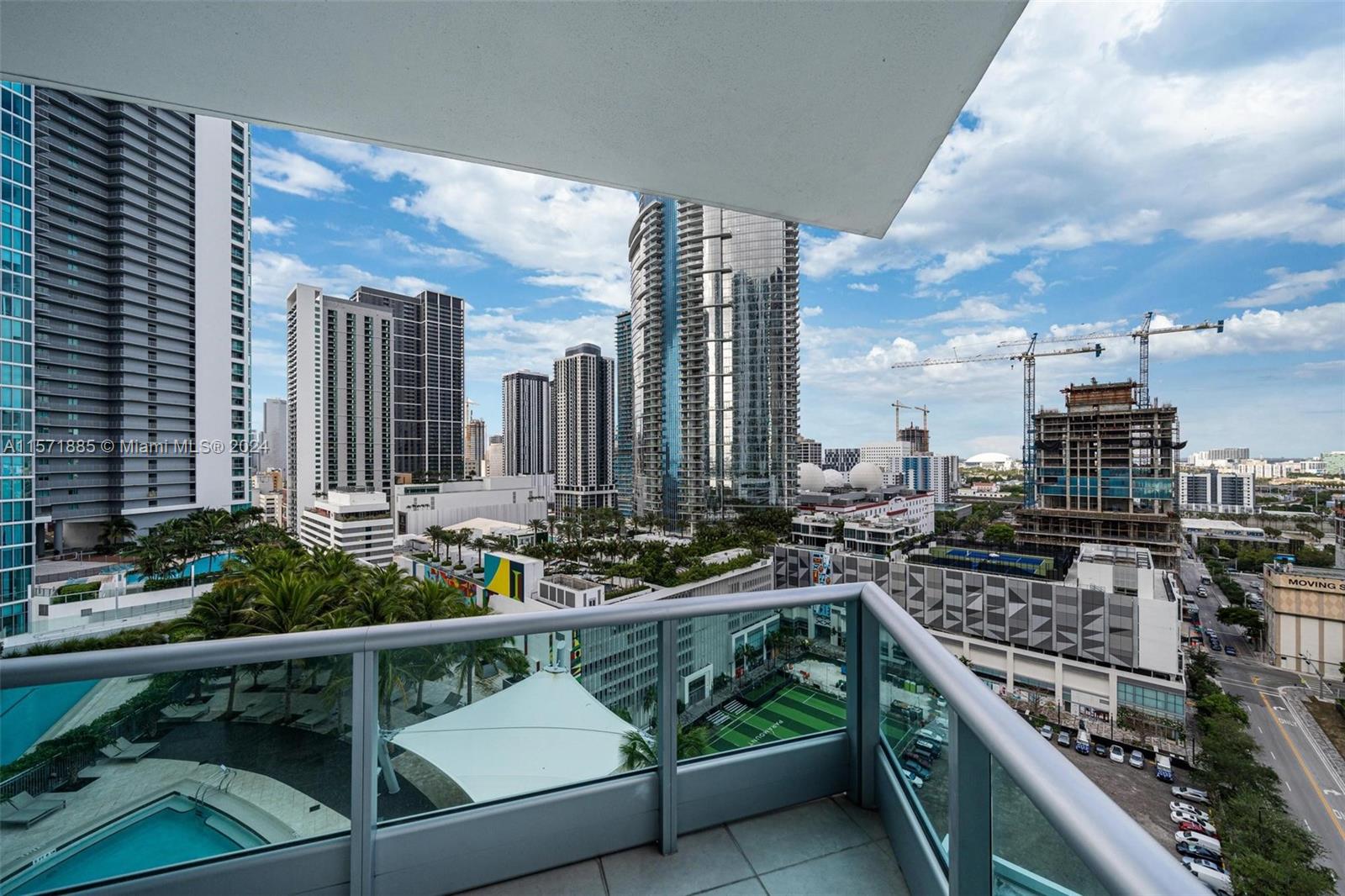 900 Biscayne Blvd # 2212