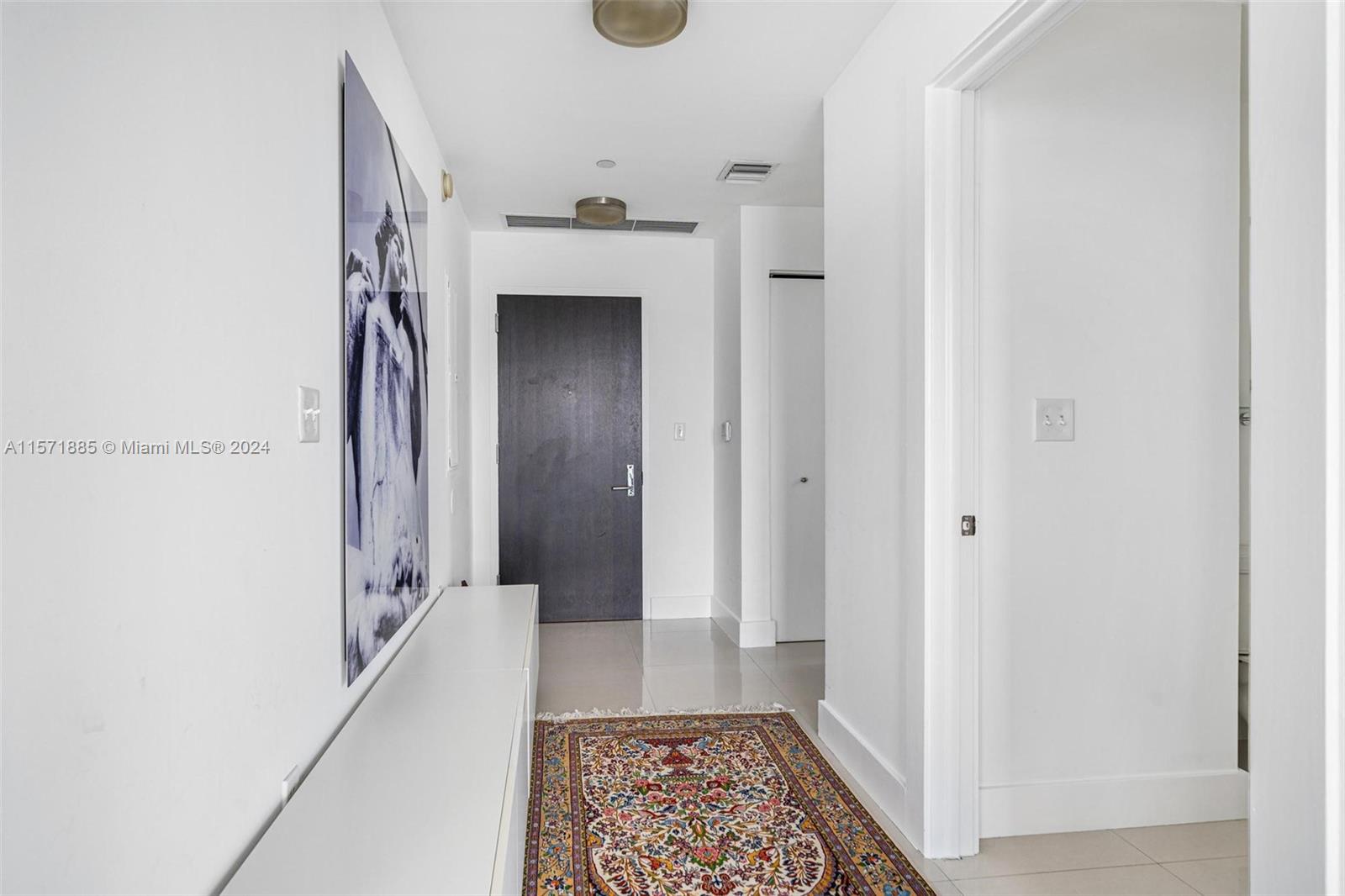 900 Biscayne Blvd # 2212