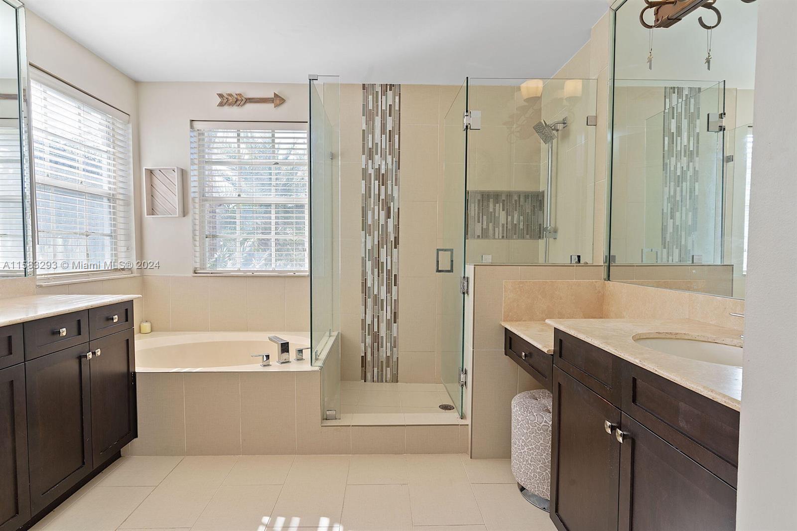 9869 Woodworth Ct