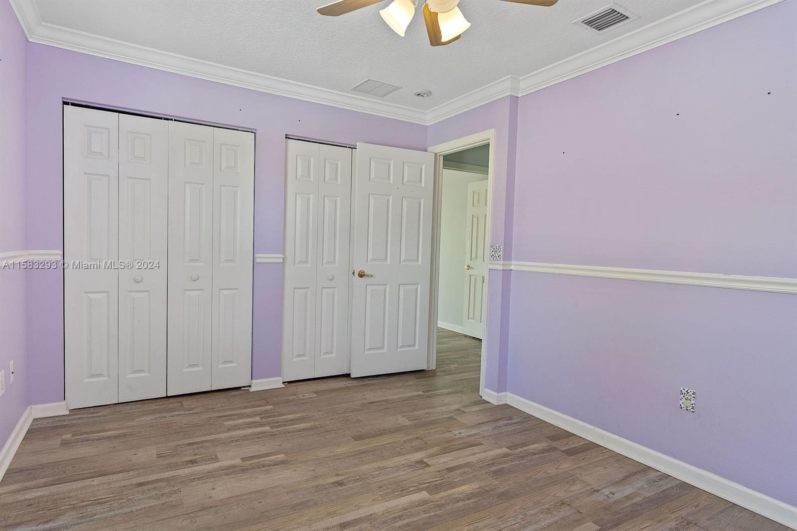 9869 Woodworth Ct