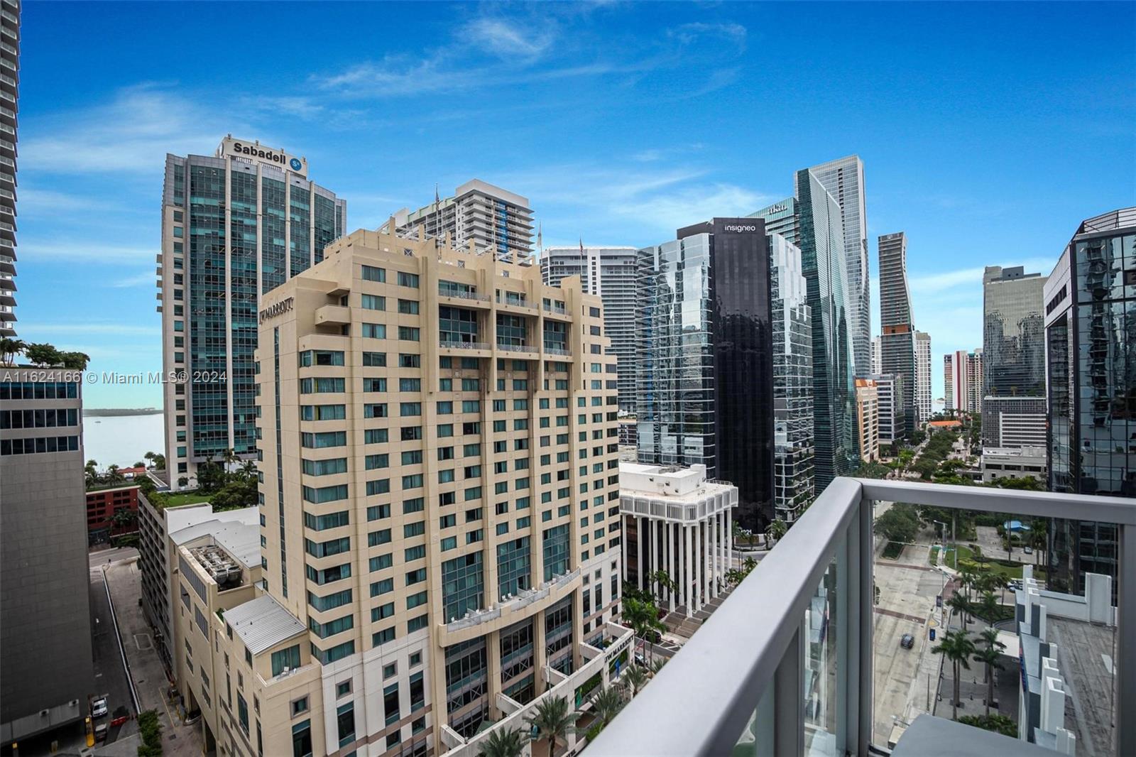 1060 Brickell Ave # 1607