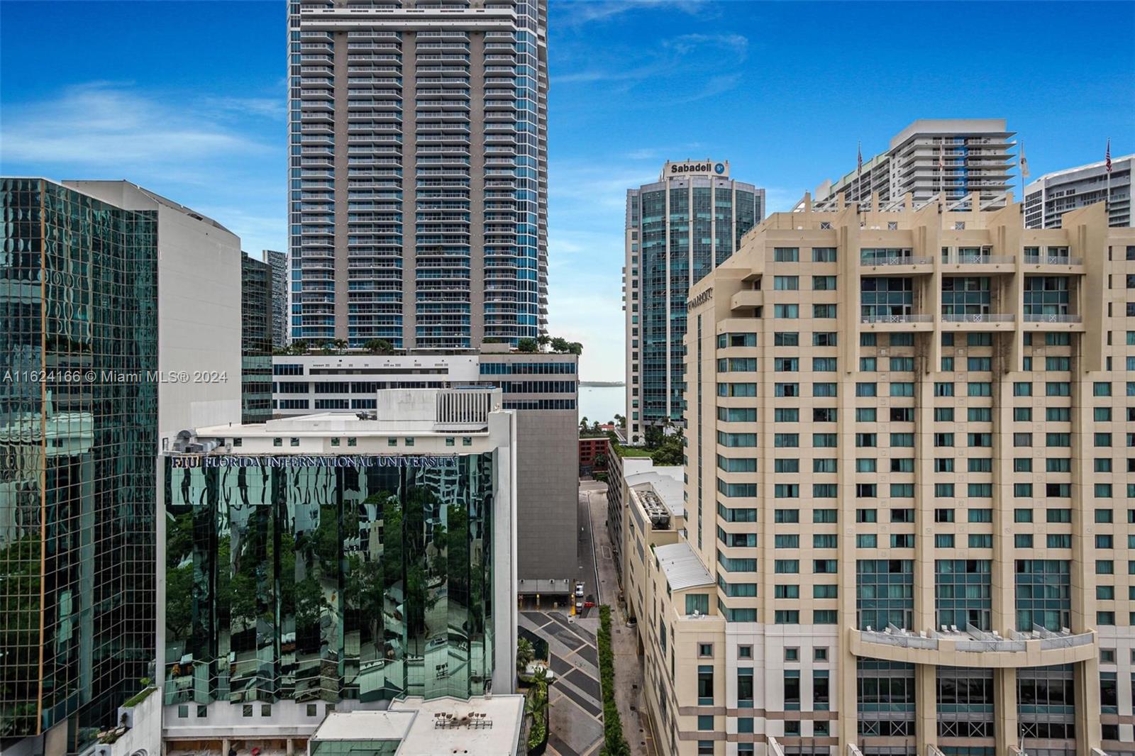1060 Brickell Ave # 1607