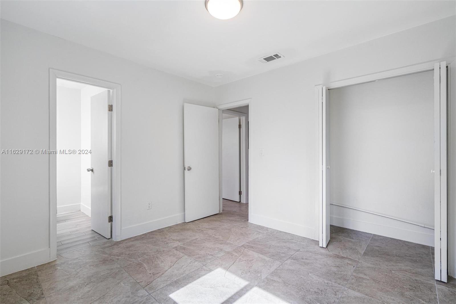 118 SW 24th Ave