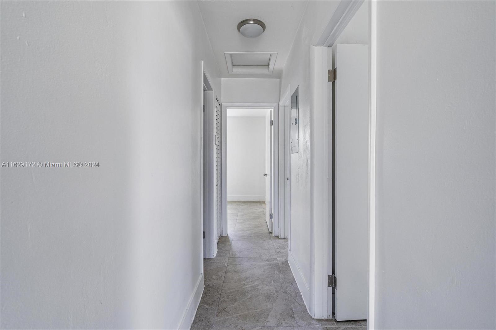 118 SW 24th Ave
