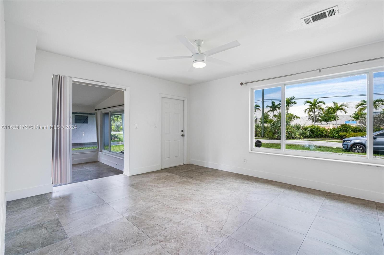 118 SW 24th Ave