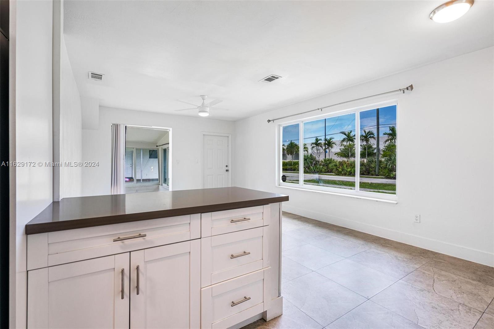 118 SW 24th Ave